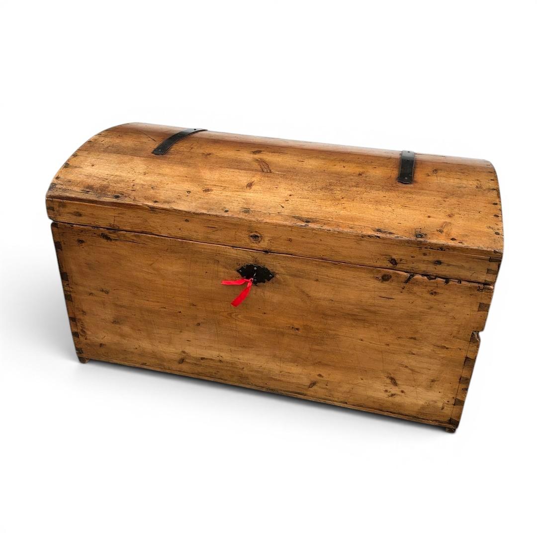 1920s Furniture - main image