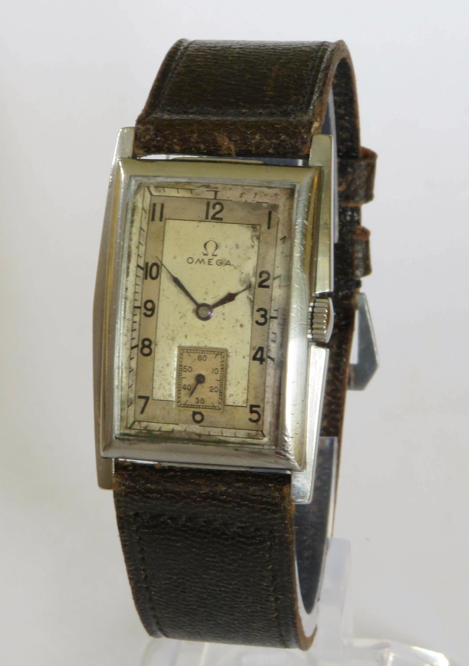 Watch : Omega T17 Curvex Wrist Watch, 1939, WW2 (1 of 5)