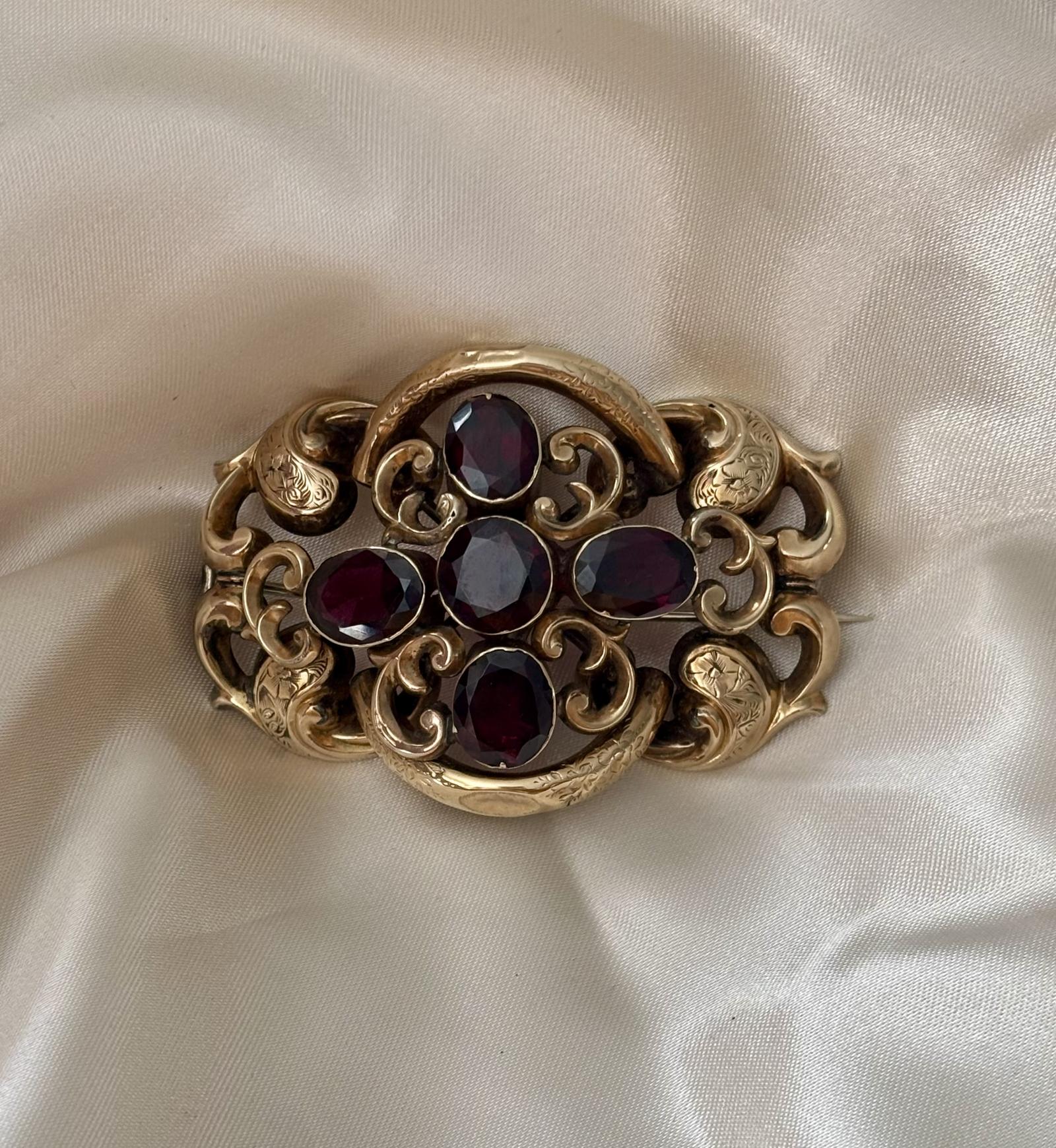 Victorian Garnet Brooch (1 of 12) Victorian Garnet Brooch (1 of 12)