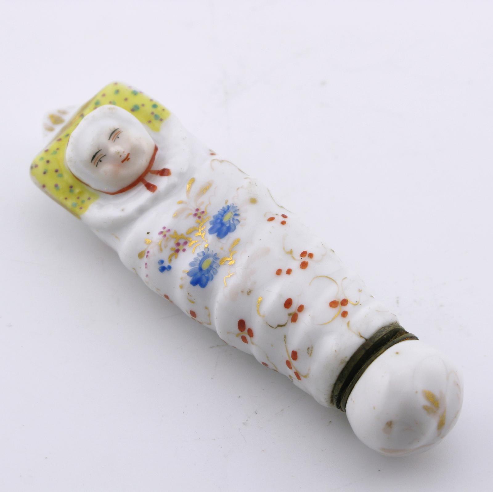 18th-century Wickelkind German Porcelain Scent Bottle (1 of 15)