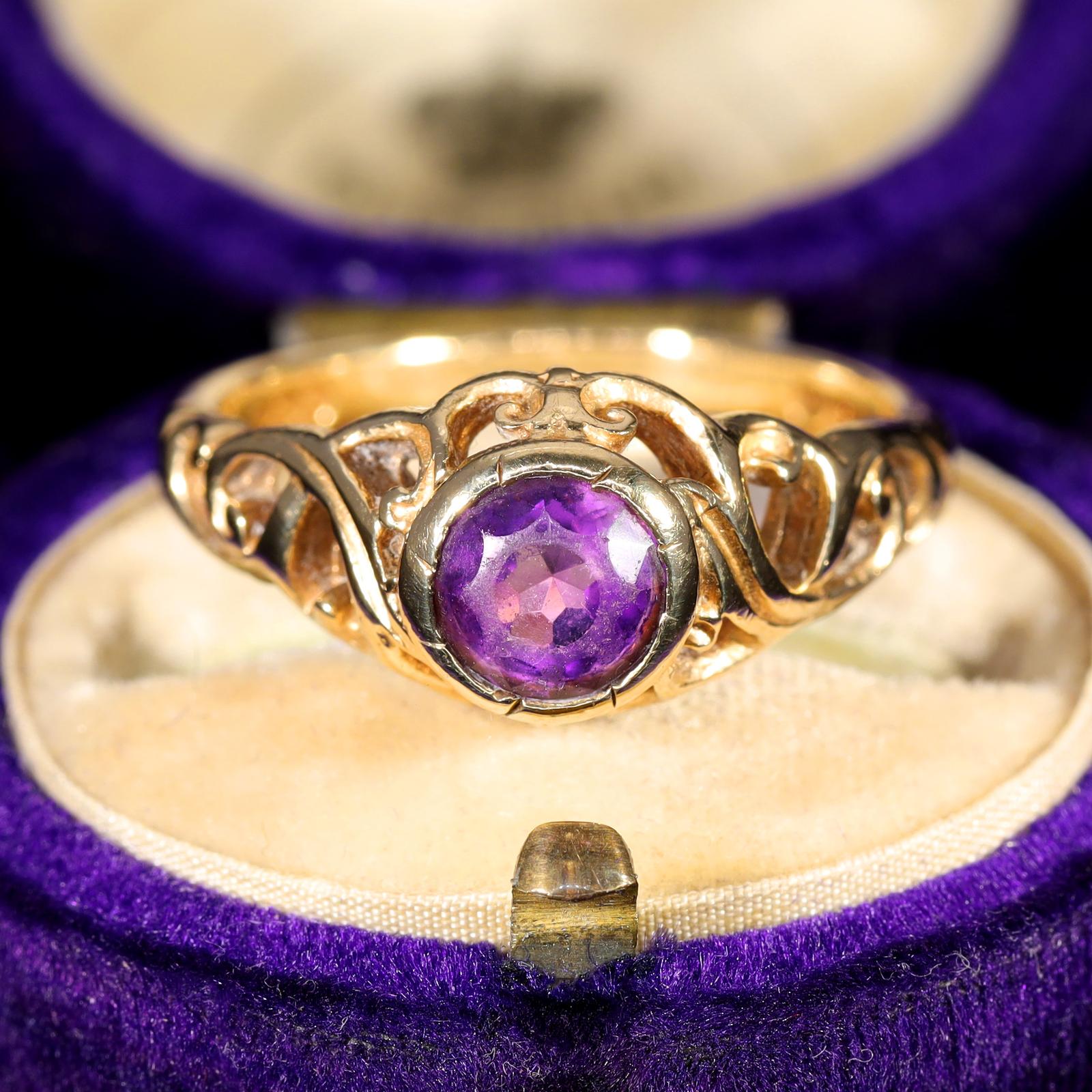 The Vintage 1975 Amethyst Filigree Ring (1 of 9)