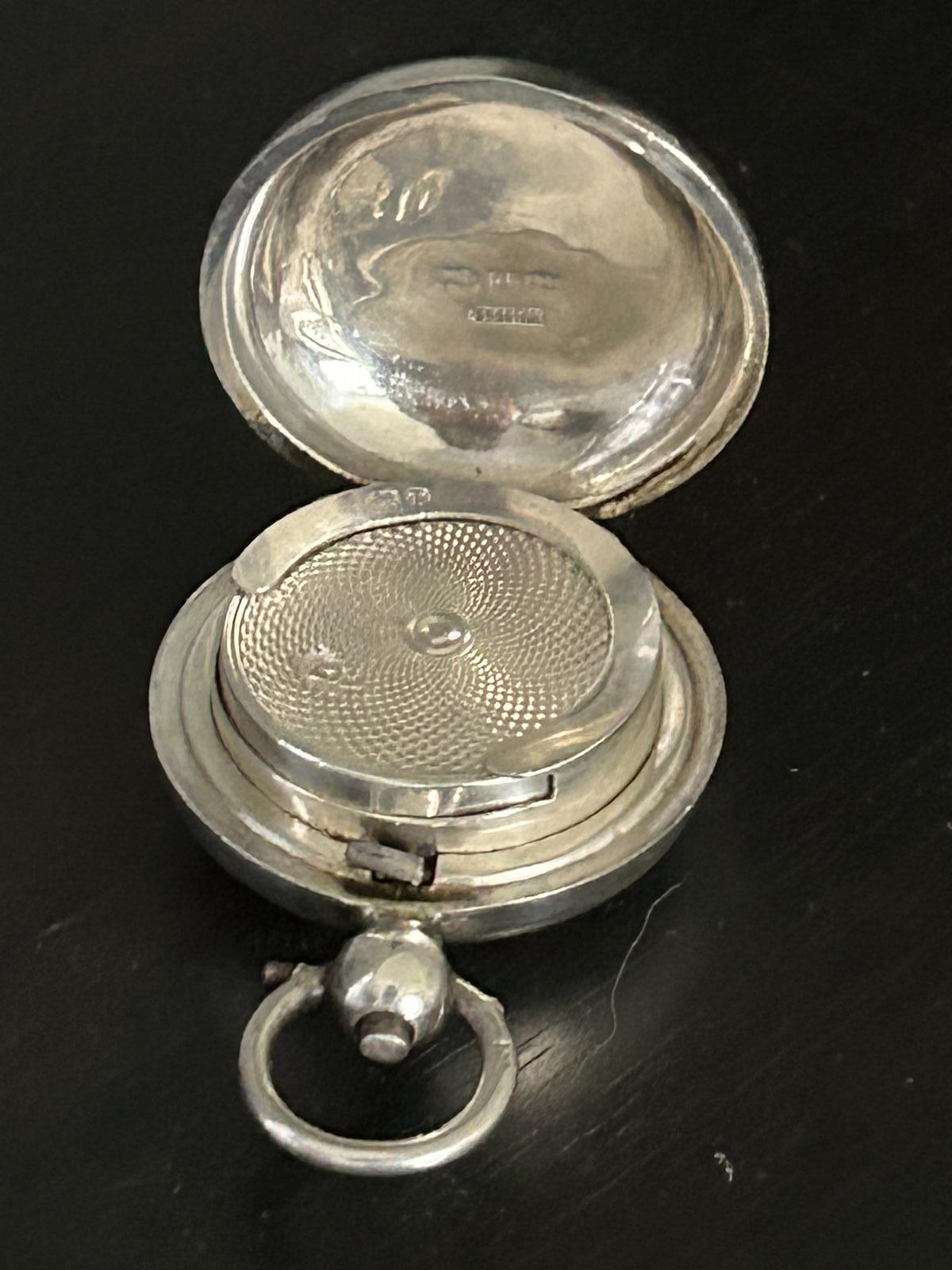 Victorian Silver Sovereign Case Birmingham 1891 William Henry Leather (1 of 14) Victorian Silver Sovereign Case Birmingham 1891 William Henry Leather (1 of 14)