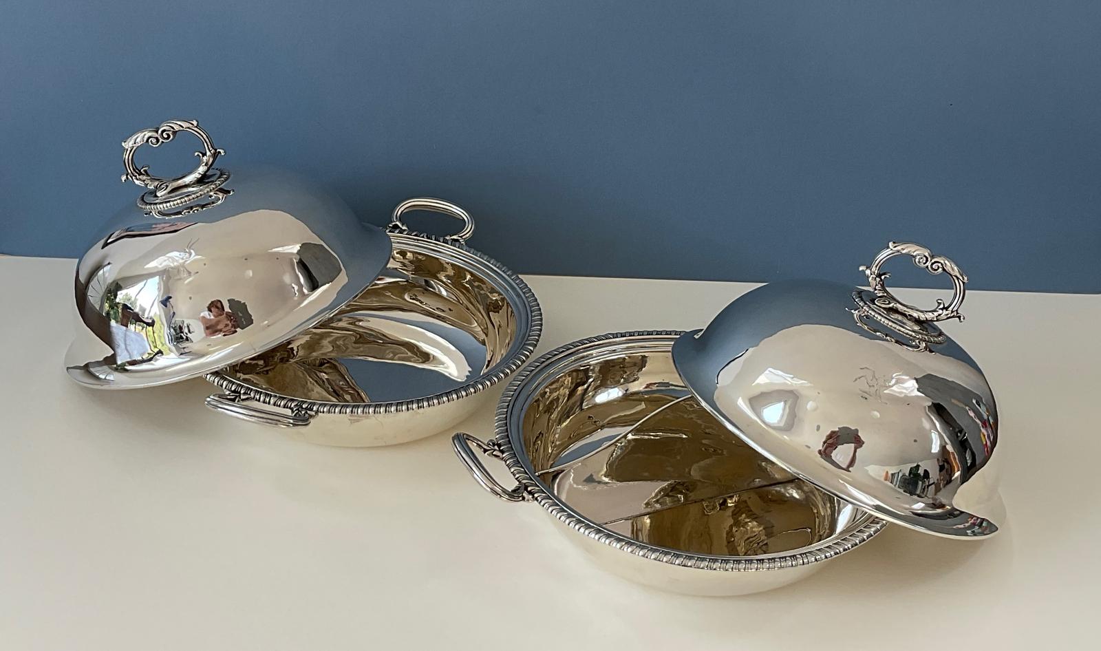 Pair of Storr Georgian Silver Entree Dishes 1792 (1 of 10)