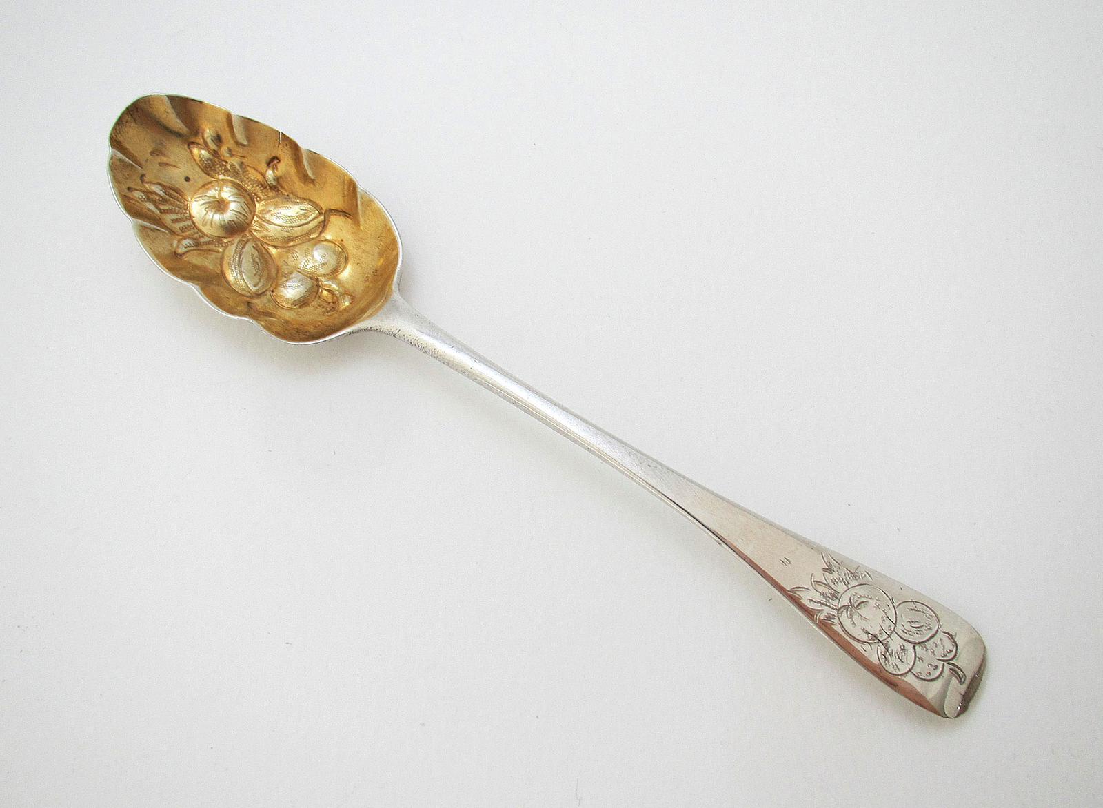 Antique Victorian 1850 Solid Sterling Silver Gilt English Tea Small Fruit Berry Spoon (1 of 5) Antique Victorian 1850 Solid Sterling Silver Gilt English Tea Small Fruit Berry Spoon (1 of 5)