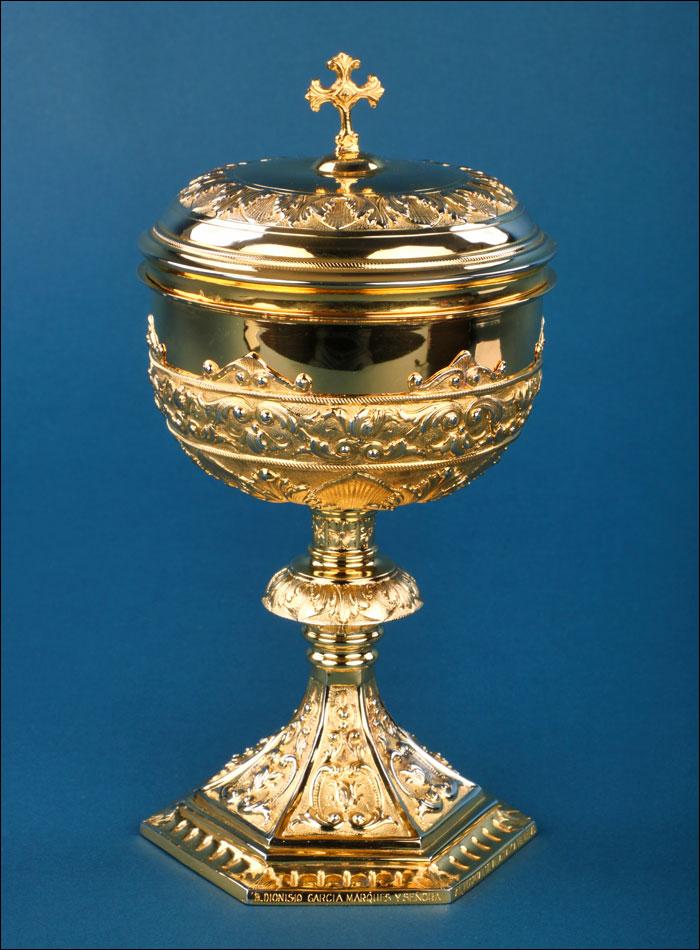 Gilded Silver Ciborium by Pedro Duran of Madrid, Spain - 1955 (1 of 19)