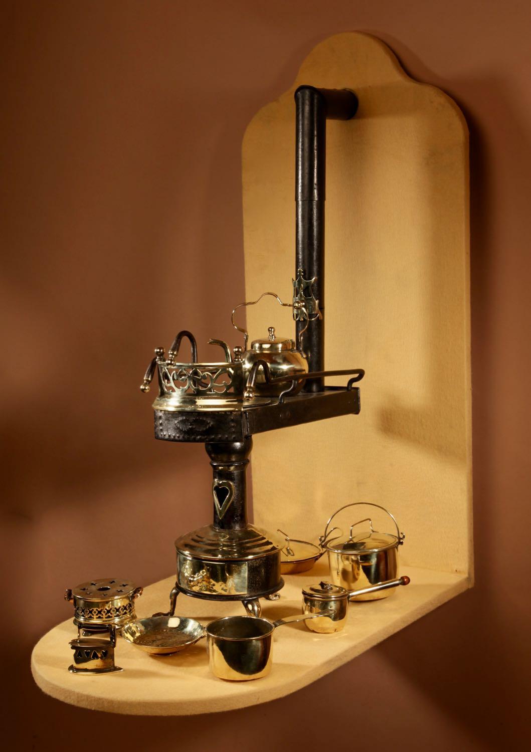 Unusual Model of Flat Tub Stove Continental 1880 / 1900 (1 of 20) Unusual Model of Flat Tub Stove Continental 1880 / 1900 (1 of 20)