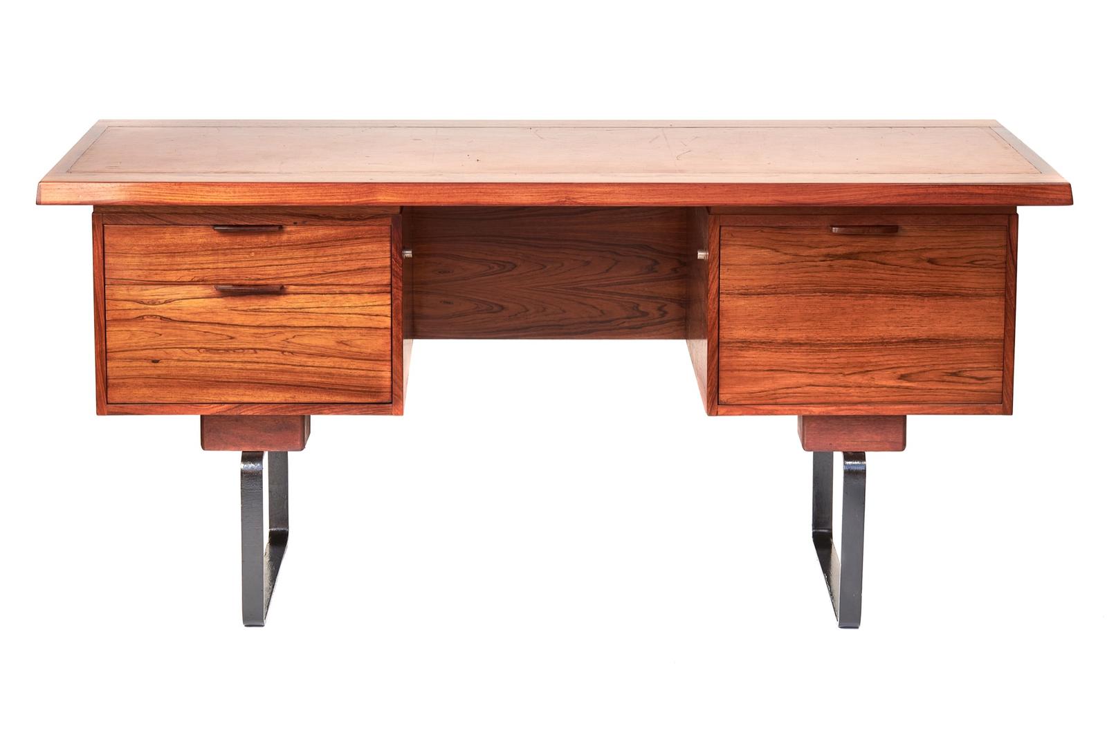 1970s Rosewood Kneehole Desk By Heals (1 of 7) 1970s Rosewood Kneehole Desk By Heals (1 of 7)