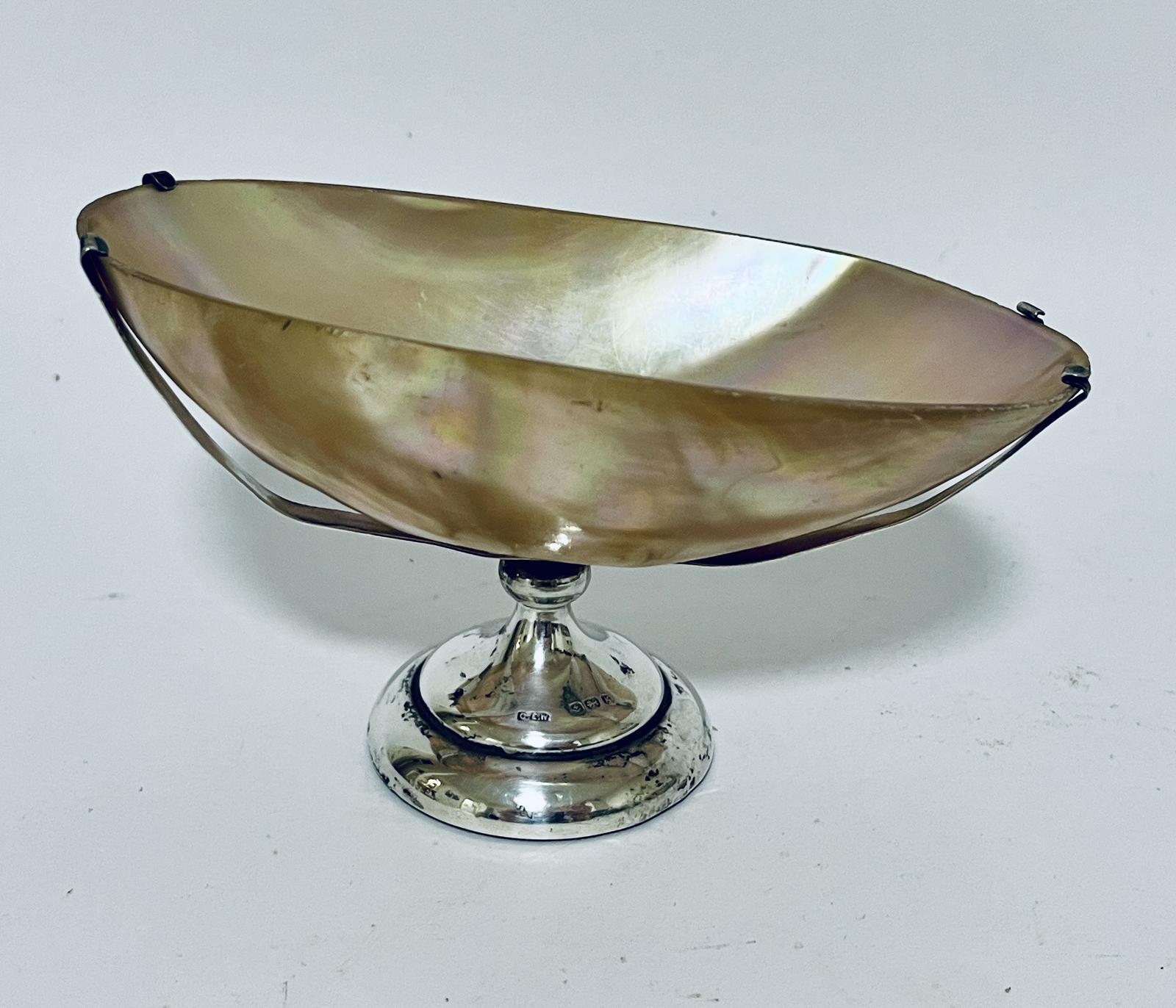 Antique Silver Mounted Shell Dish (1 of 9) Antique Silver Mounted Shell Dish (1 of 9)