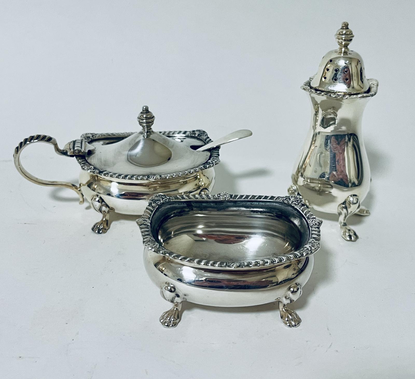 3 Piece Silver Cruet Set (1 of 12) 3 Piece Silver Cruet Set (1 of 12)
