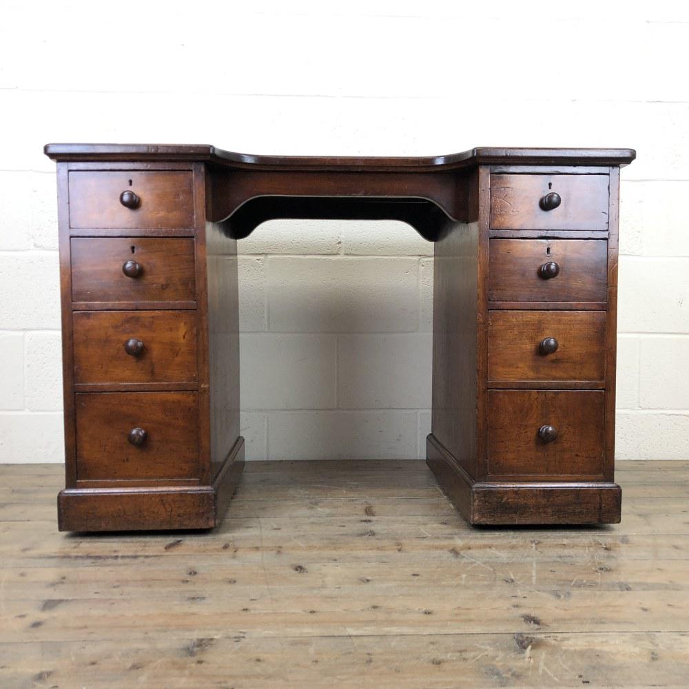 19th Century Mahogany Kneehole Writing Desk (m-2195) (1 of 9) 19th Century Mahogany Kneehole Writing Desk (m-2195) (1 of 9)