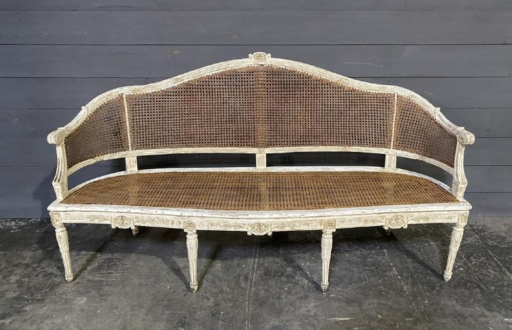 Item Main Image Item Main Image