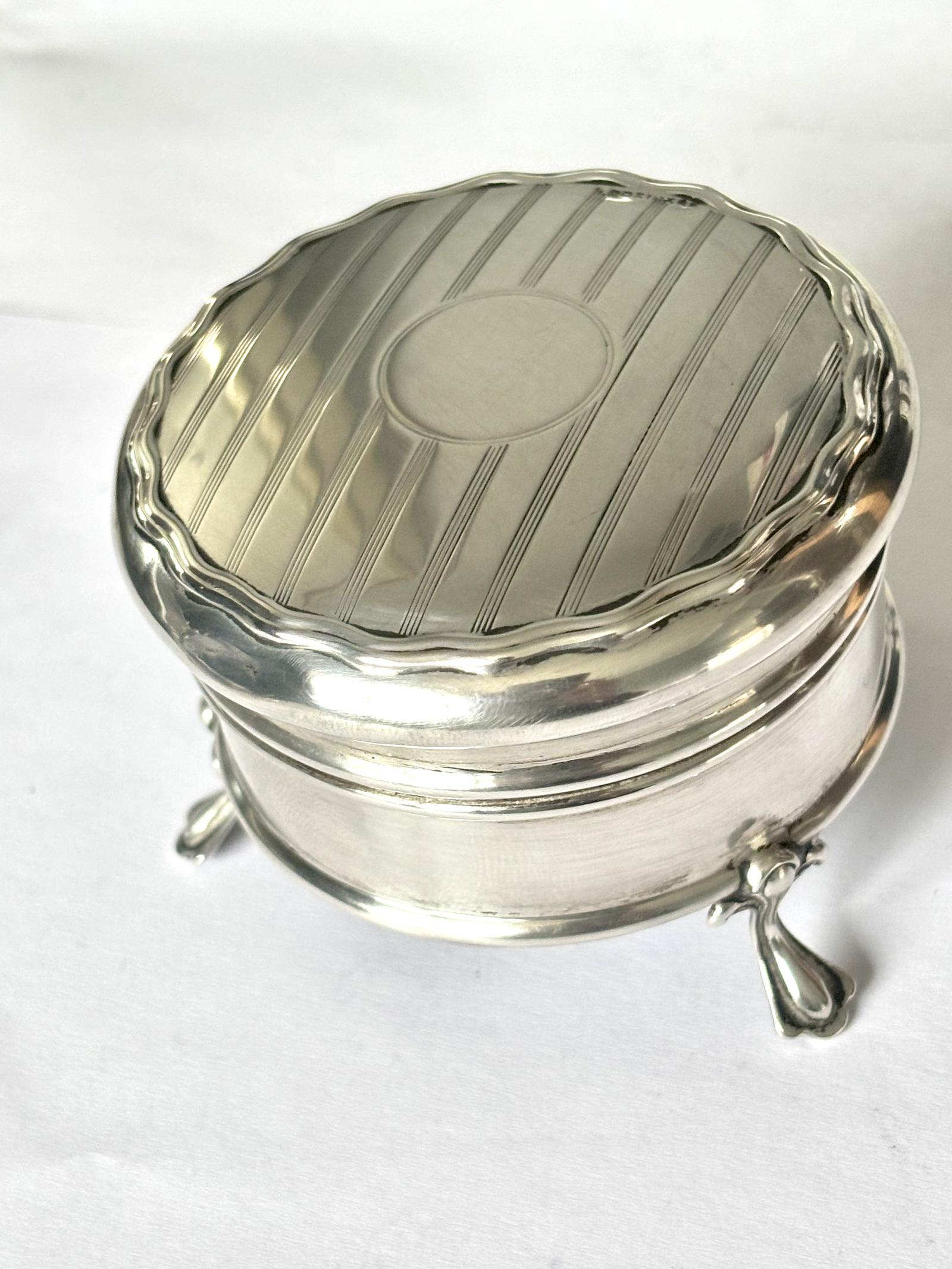 Velvet Silver - main image