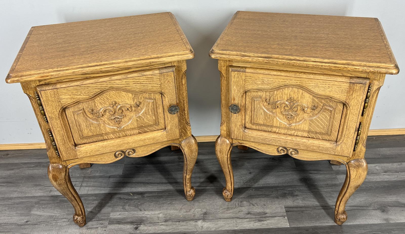 Pair of  Bedside Tables Vintage French Style Oak Nightstands Cabinets (1 of 8)