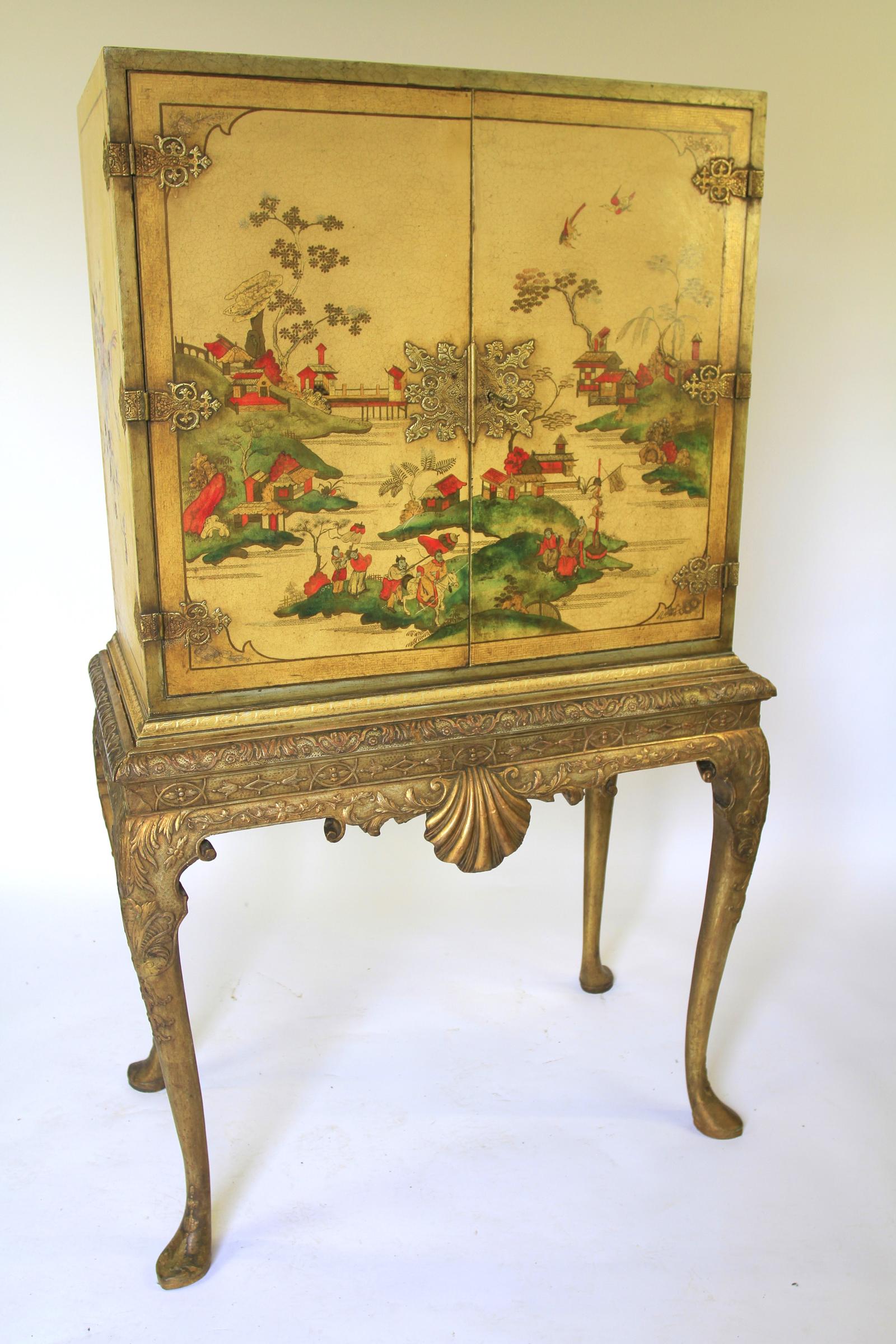 Chinoiserie Decorated Cocktail Cabinet on Carved Silver Gilt Stand (1 of 13)