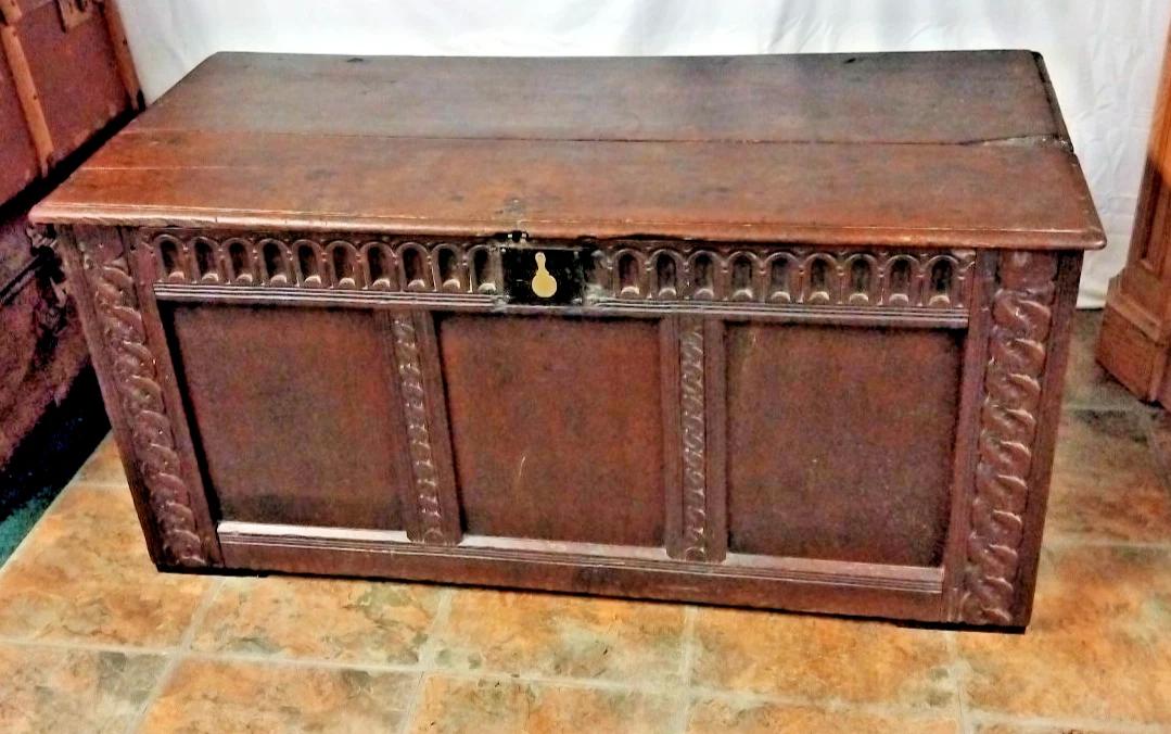 Victorian Oak Coffer / Blanket Box (1 of 19)