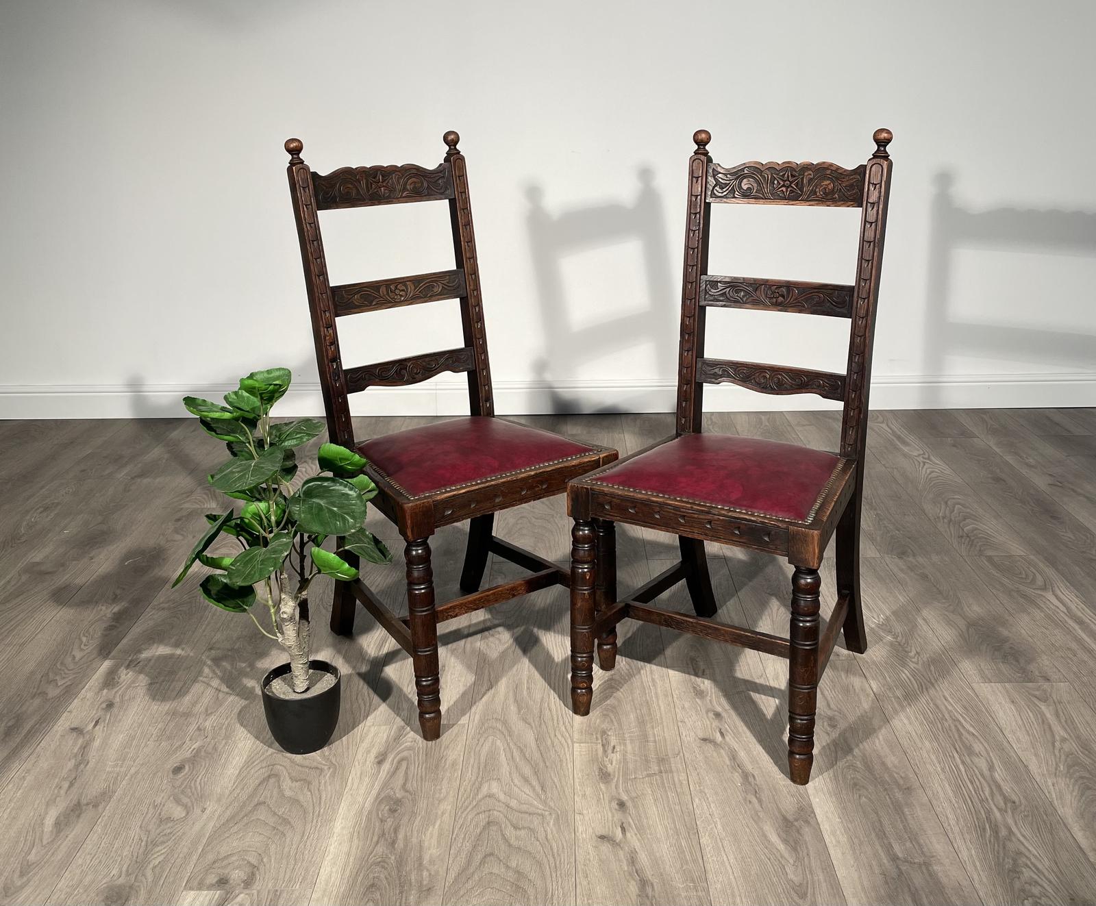 Antique 20th Century Pair Of Carved Bedroom Chairs / Hall Chairs in Oak (1 of 8)