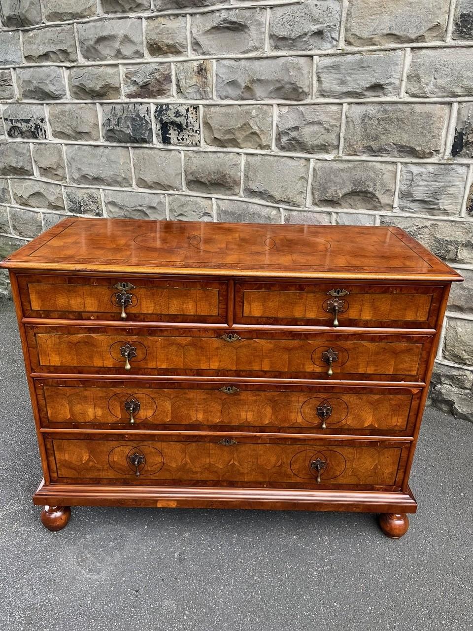 Quality Oyster Walnut Chest Of Draws (1 of 17)