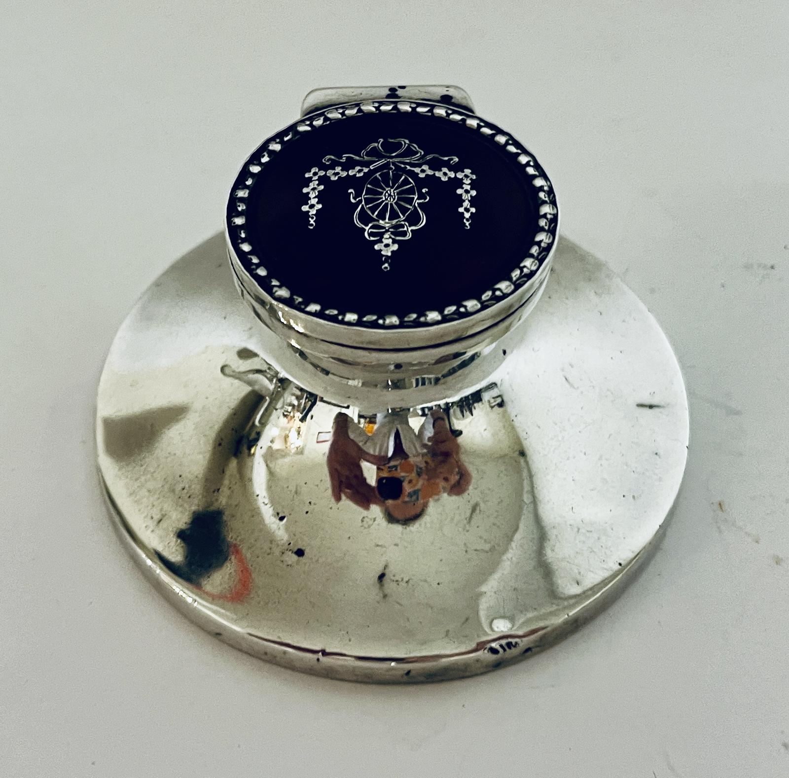 Antique Silver and Tortoiseshell Inkwell (1 of 12) Antique Silver and Tortoiseshell Inkwell (1 of 12)
