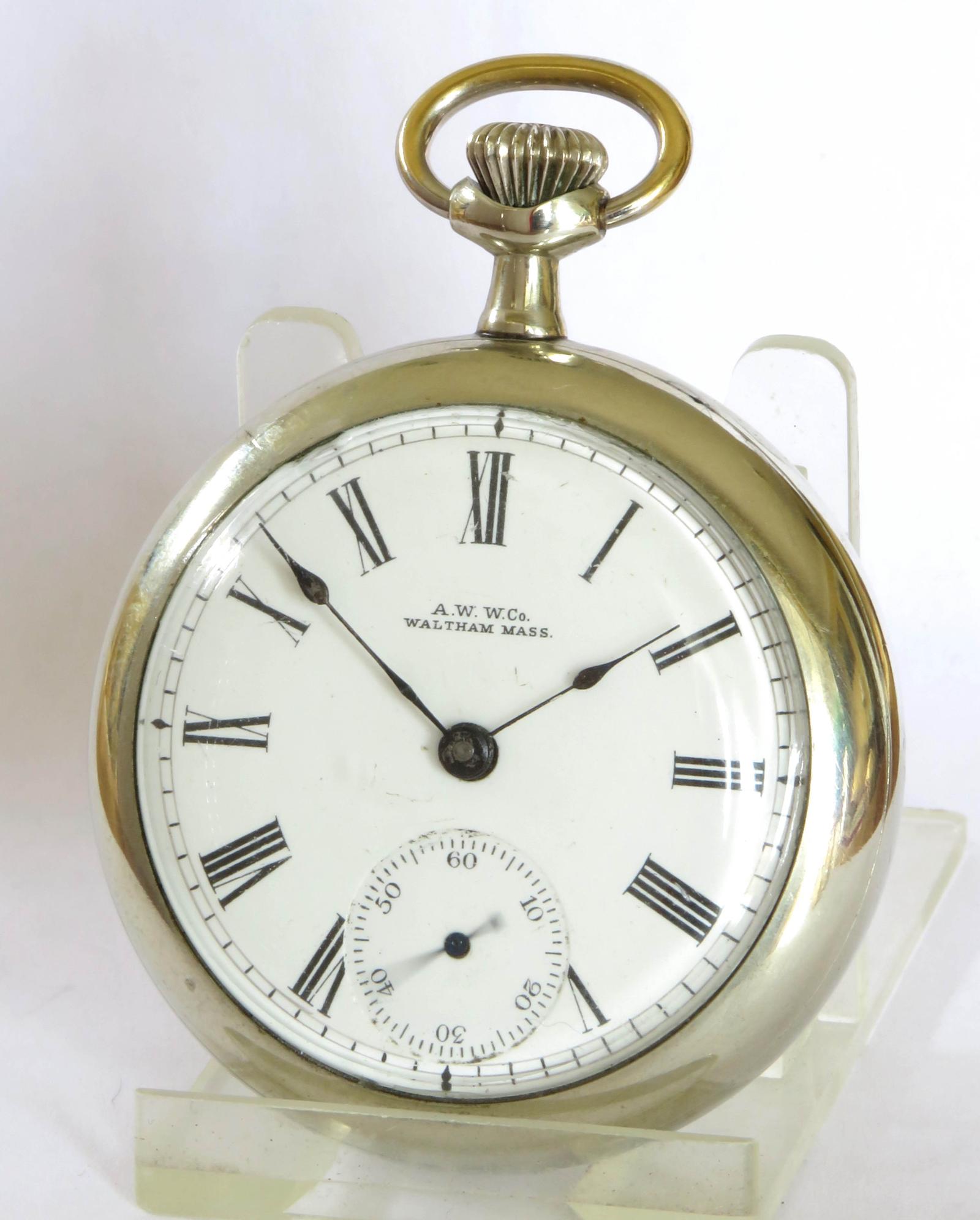 Pocket Watch: Antique Waltham Pocket Watch 1900 (1 of 4)