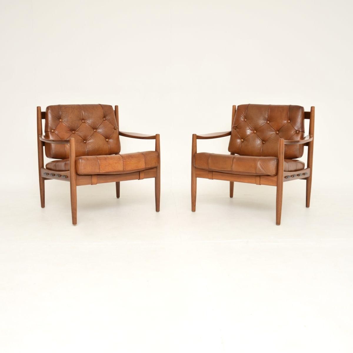 Pair of Swedish Vintage Leather and Walnut Armchairs by Ingemar Thillmark for OPE (1 of 12)