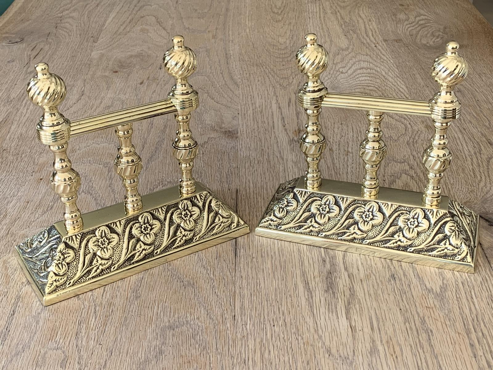 Fine Pair of Victorian Aesthetic Movement Brass Fire Dogs Fire Tool Rests Andirons Reg 1886 (1 of 6)