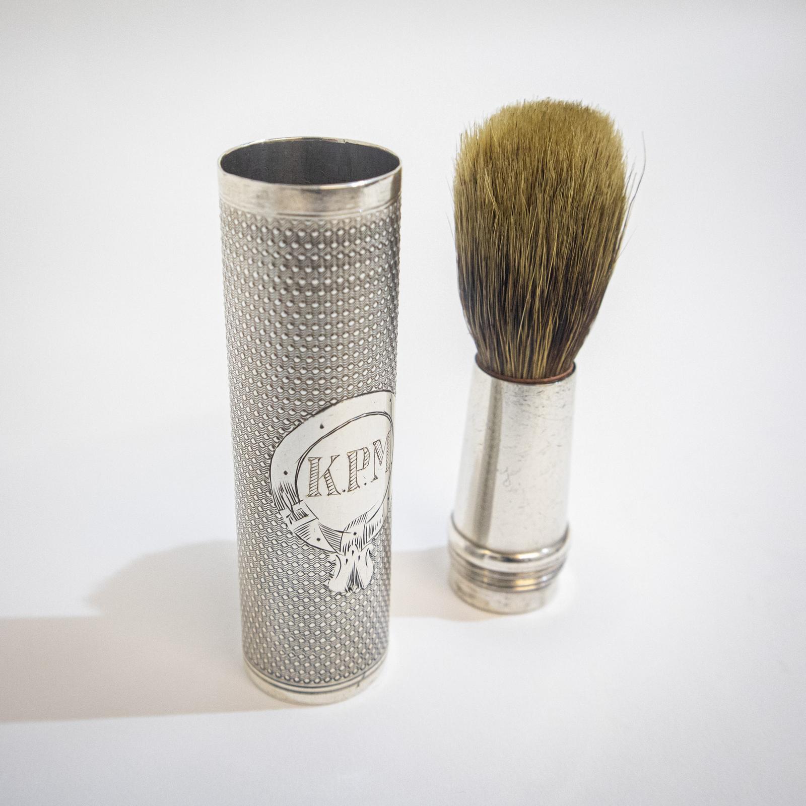 Rare Silver Travelling Shaving Brush (1 of 7)