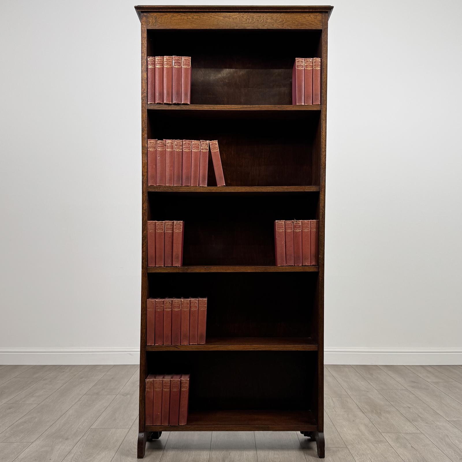 Antique 20th Century Good Quality Open Bookcase In Oak (1 of 10)