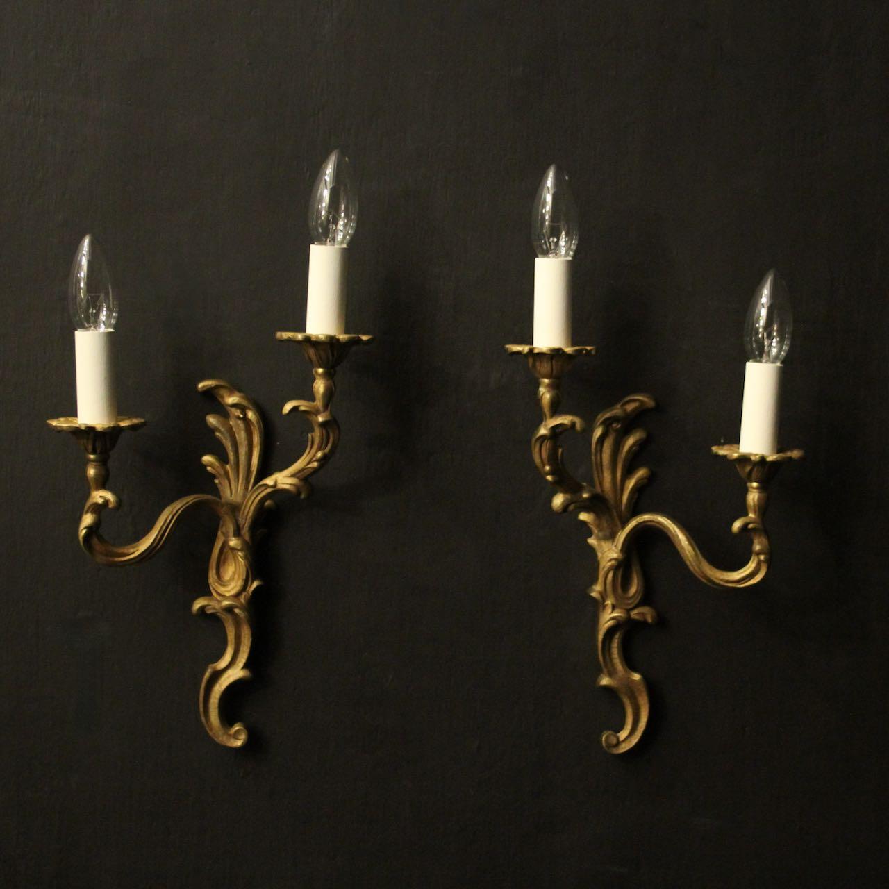 French Pair of Gilded Bronze Antique Wall Lights (1 of 10)