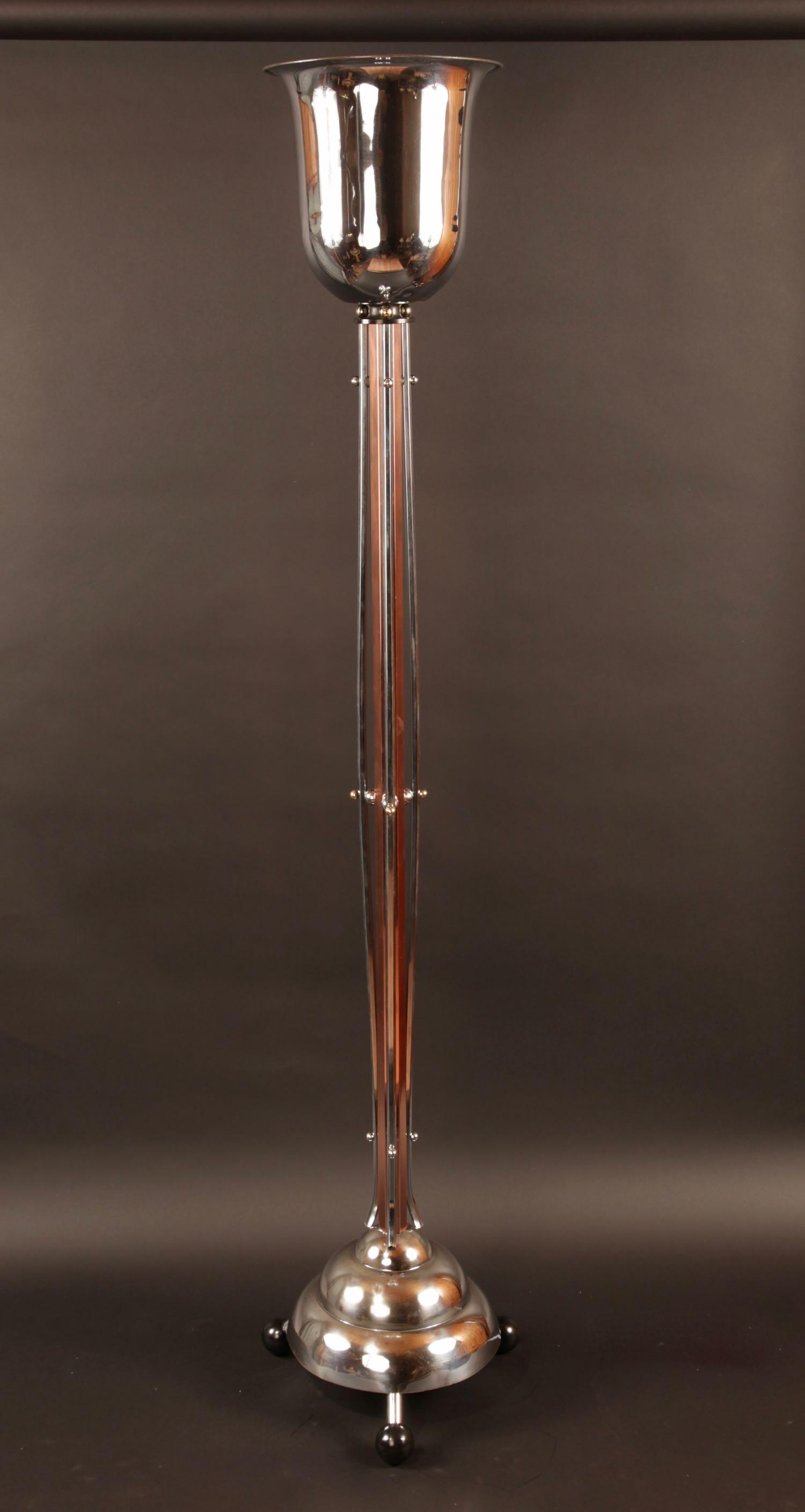 Art Deco Very Stylish Chrome Standard Lamp, French c.1930 (1 of 7) Art Deco Very Stylish Chrome Standard Lamp, French c.1930 (1 of 7)