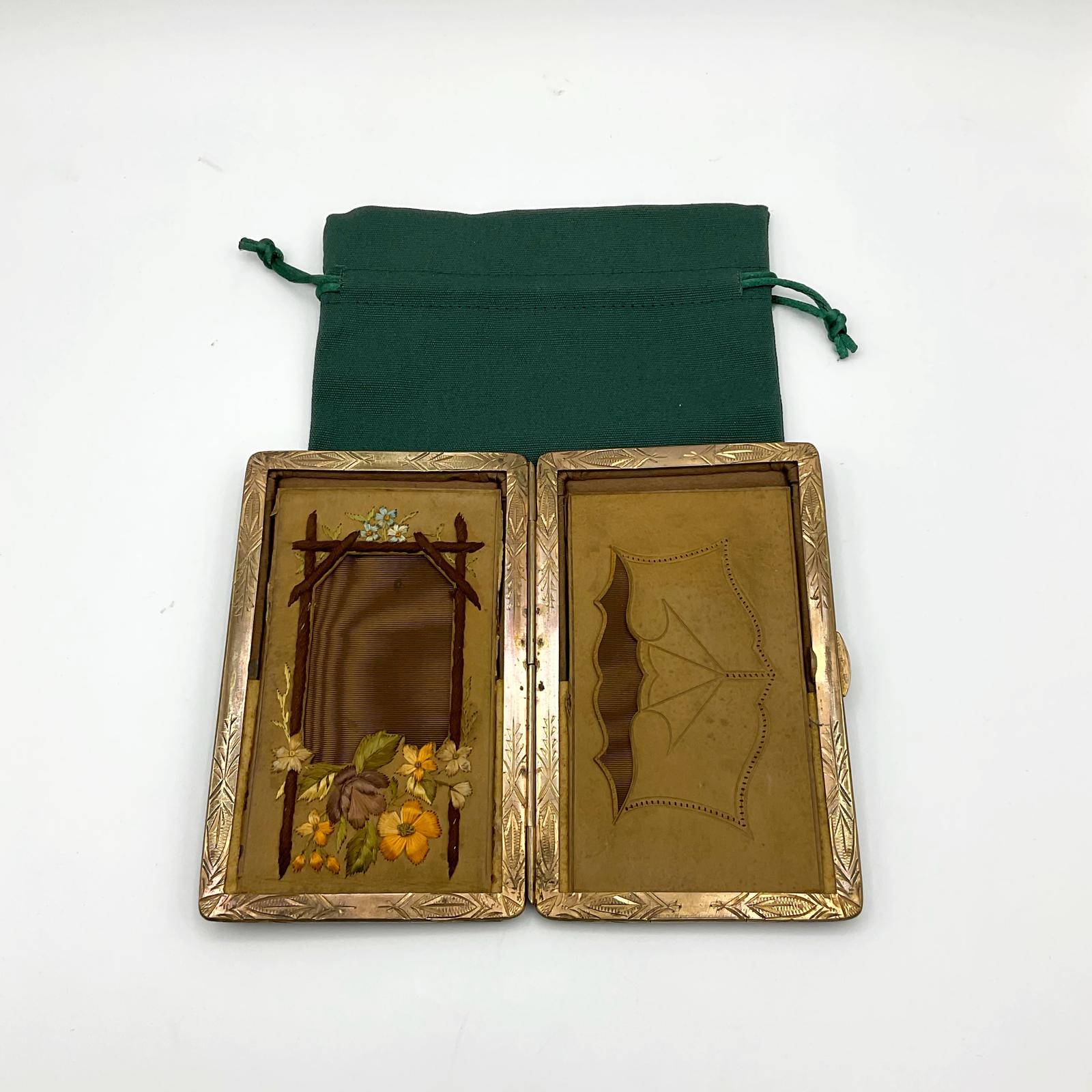 Vintage 1940s Leather Card Wallet (1 of 12)