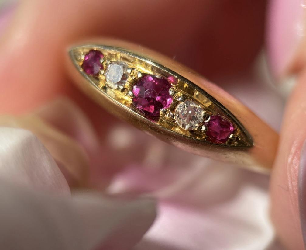 Victorian 18ct Gold, Ruby & Diamond Ring (1 of 6) Victorian 18ct Gold, Ruby & Diamond Ring (1 of 6)