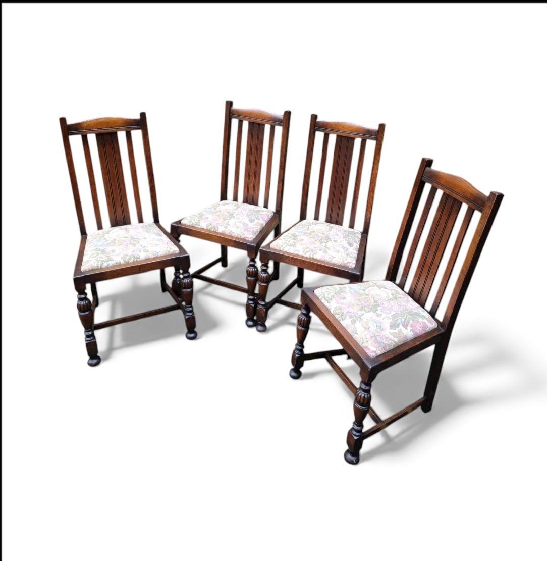 Set of 4 Oak Dining Chairs c.1930 (1 of 10)