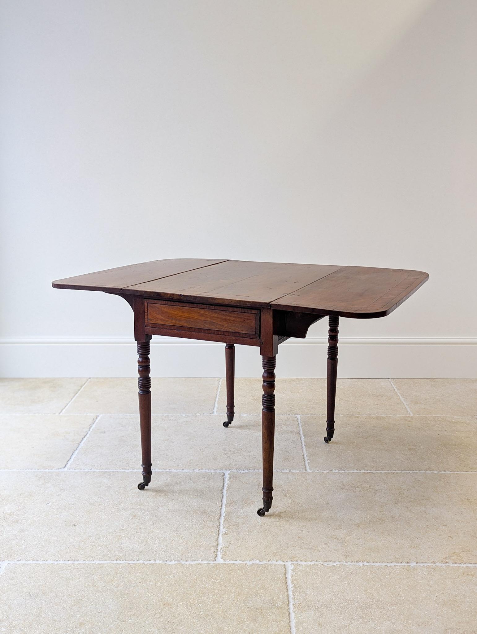 Antique Regency Mahogany Pembroke Table c.1820 (1 of 20) Antique Regency Mahogany Pembroke Table c.1820 (1 of 20)