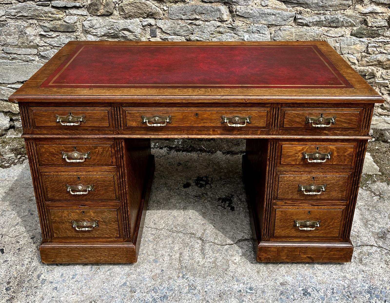Edwardian Oak Pedestal Desk (1 of 19) Edwardian Oak Pedestal Desk (1 of 19)