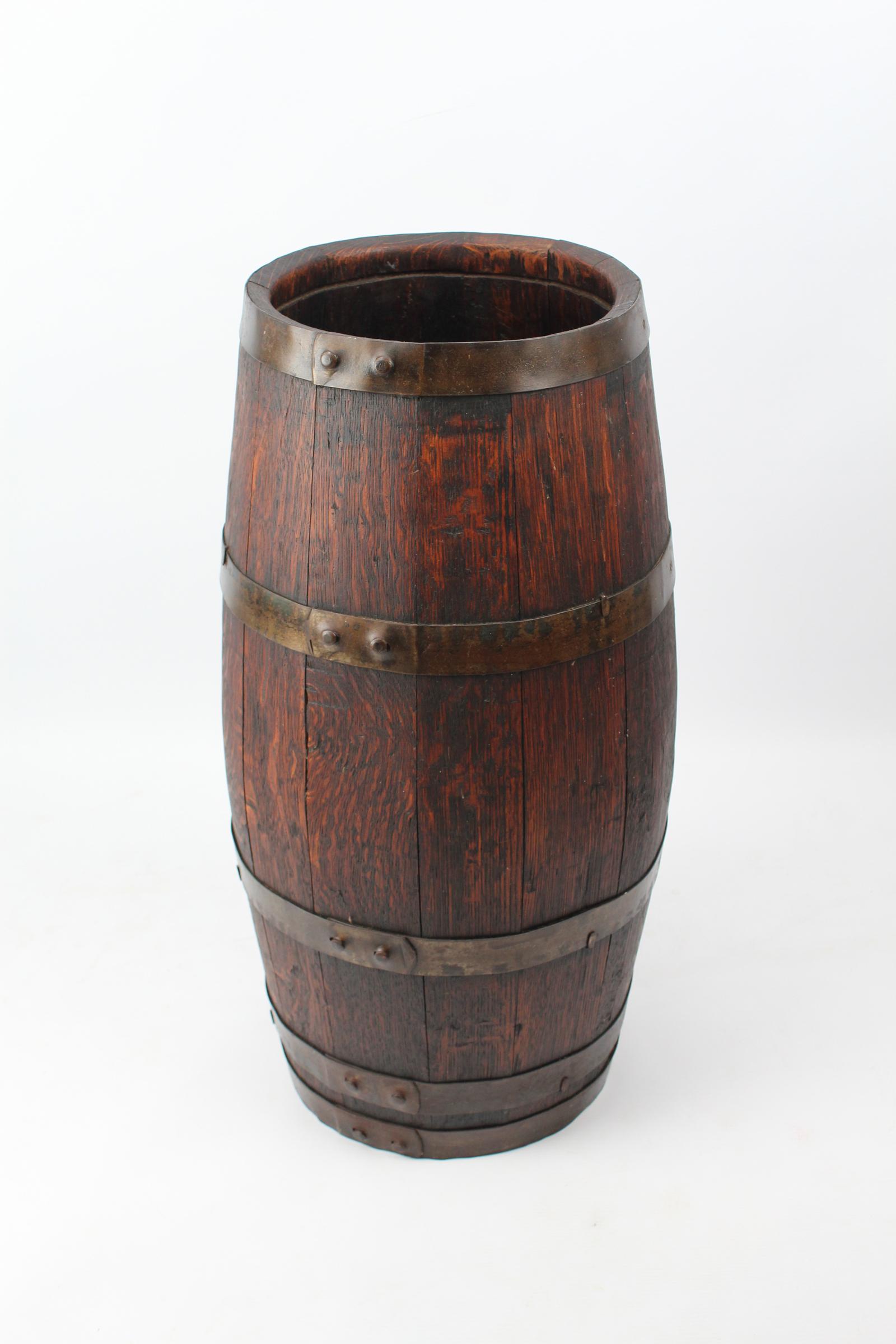 A Tall Antique Victorian Oak Barrel Stick Stand / Umbrella Stand (1 of 13)