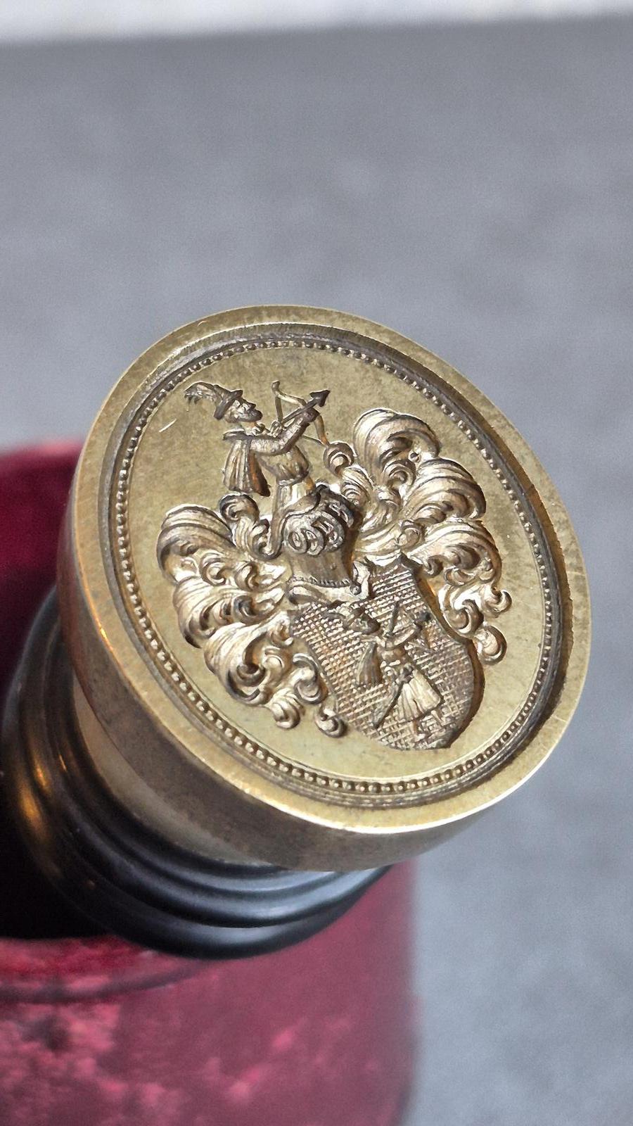 Antique Brass Wax Seal, Engraved Archer/Hunter Coat of Arms (1 of 19)