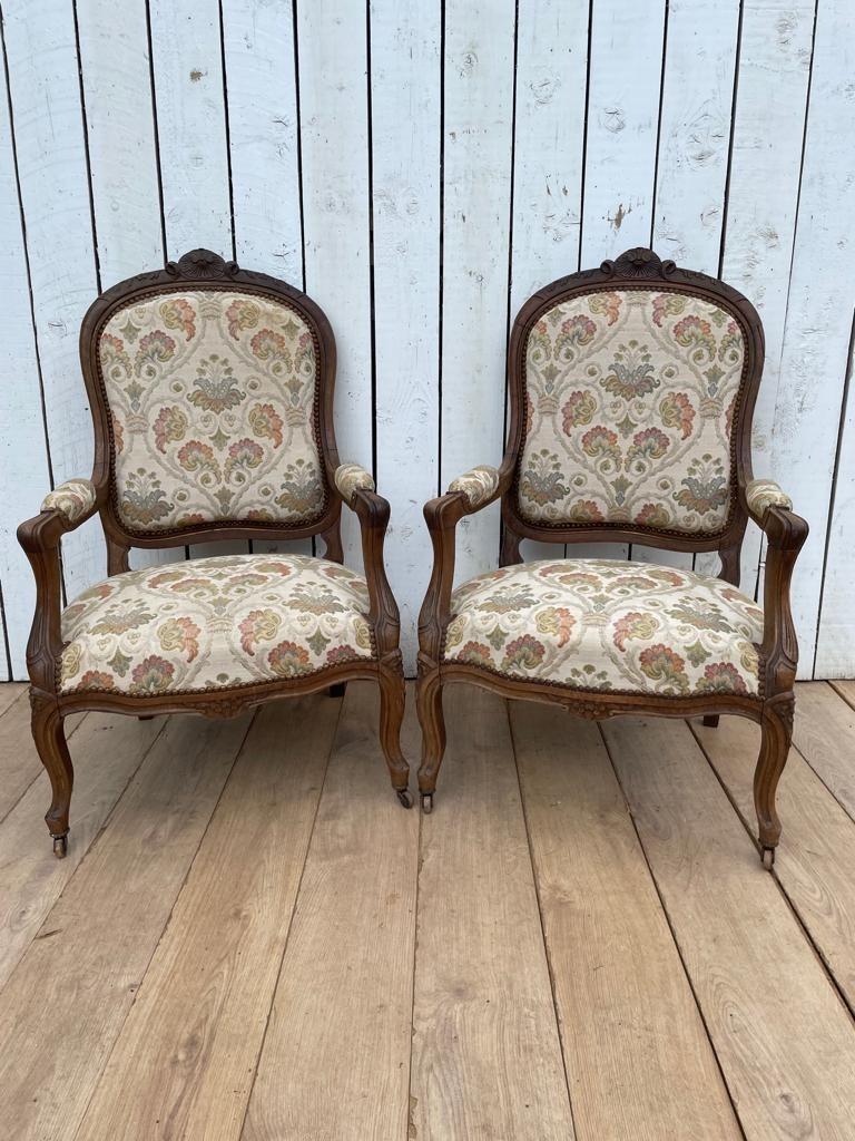 louis-xv-style-armchairs-811651-la428021