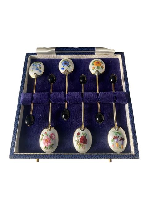 Vintage Cased Set of Guilloche Enamel & Coffee Bean Demi Tasse Spoons Birmingham 1947 (1 of 7) Vintage Cased Set of Guilloche Enamel & Coffee Bean Demi Tasse Spoons Birmingham 1947 (1 of 7)