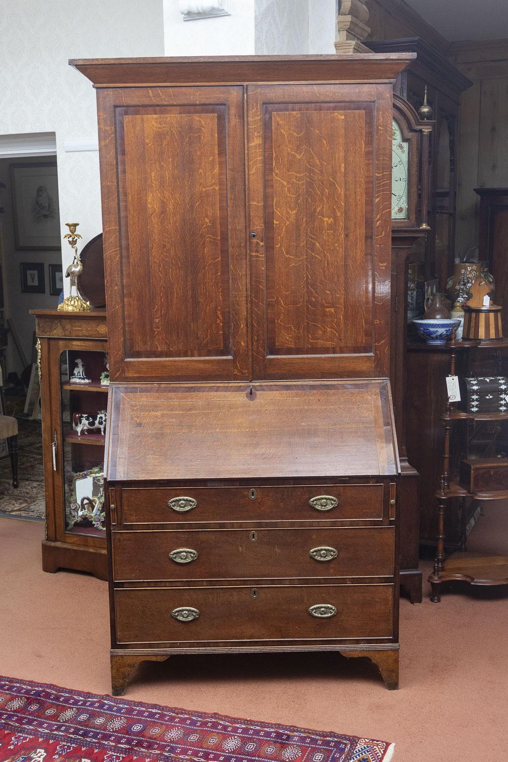 Oak Bureau Bookcase of Small Size (1 of 10)