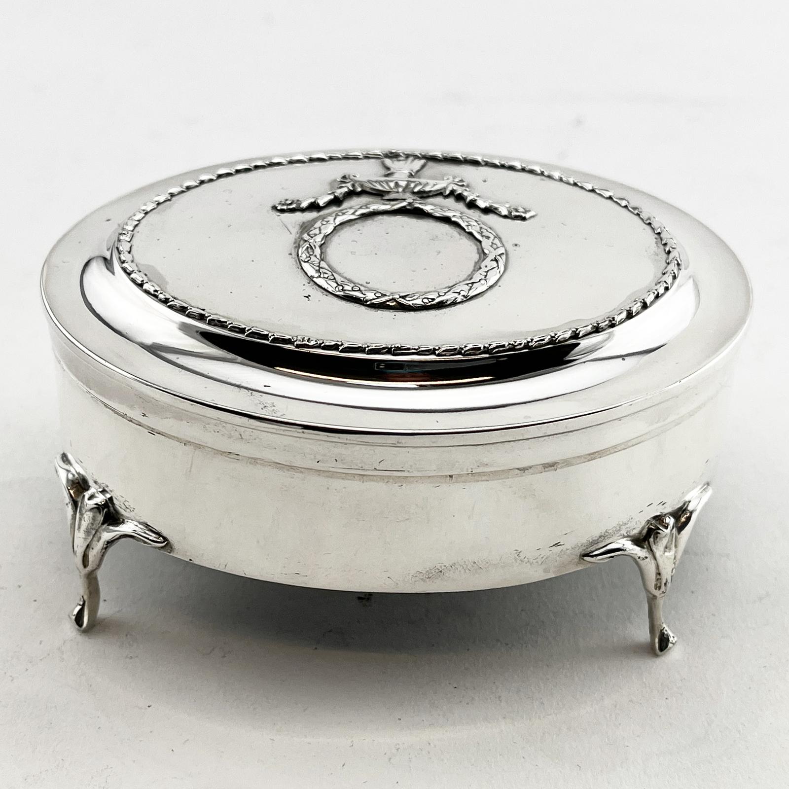 Attractive Oval Edwardian Sterling Silver Jewellery Box (1 of 6) Attractive Oval Edwardian Sterling Silver Jewellery Box (1 of 6)