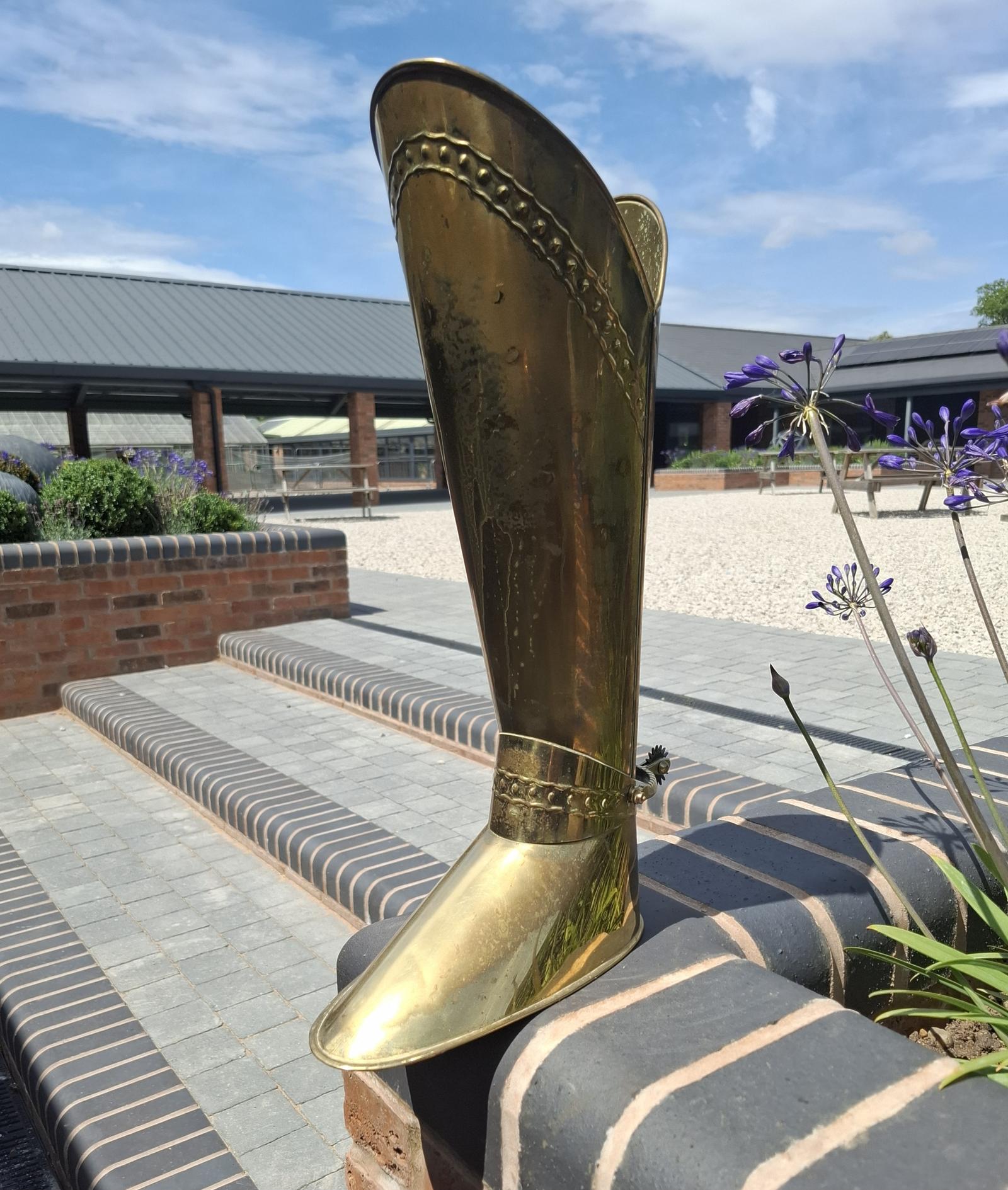 Brass Knights Boot Umbrella / Stick Stand (1 of 2)