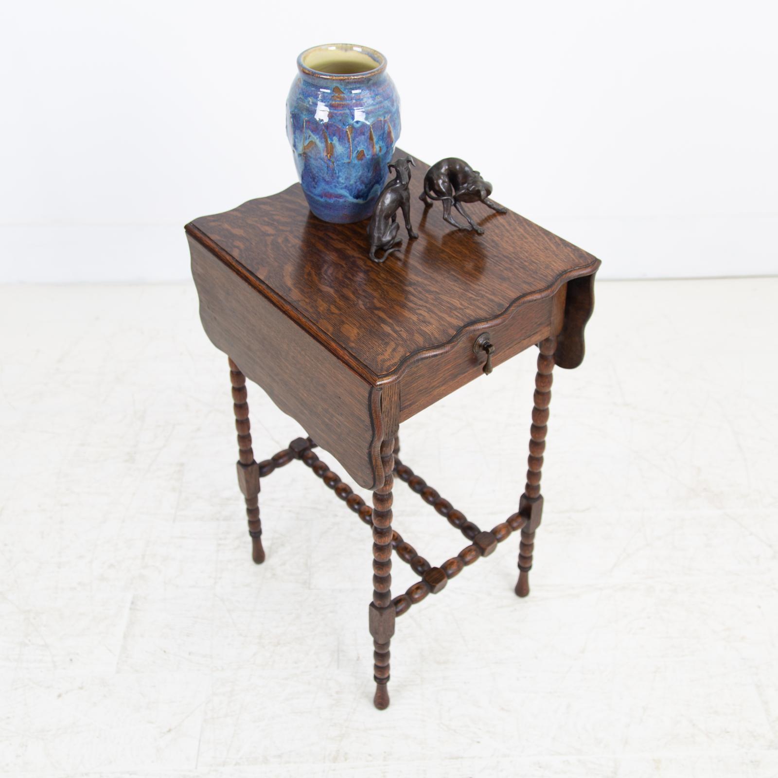 Charming Little Oak Bobbin Legged Table With Drawer C1910 (1 of 13)