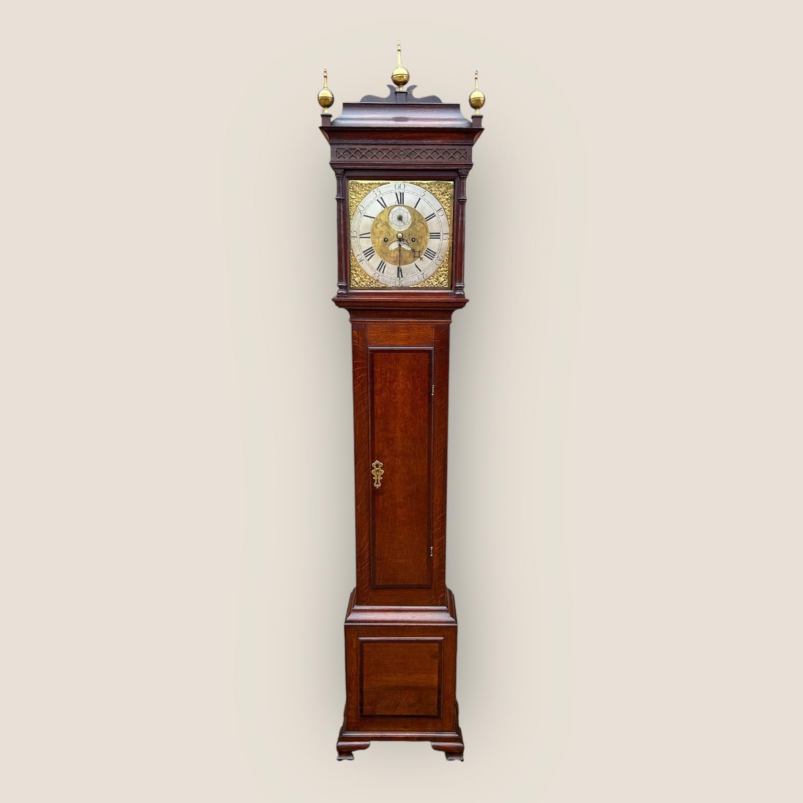 18th Century Oak 8 Day Grandfather Clock by Richard Houton (working) (1 of 10)