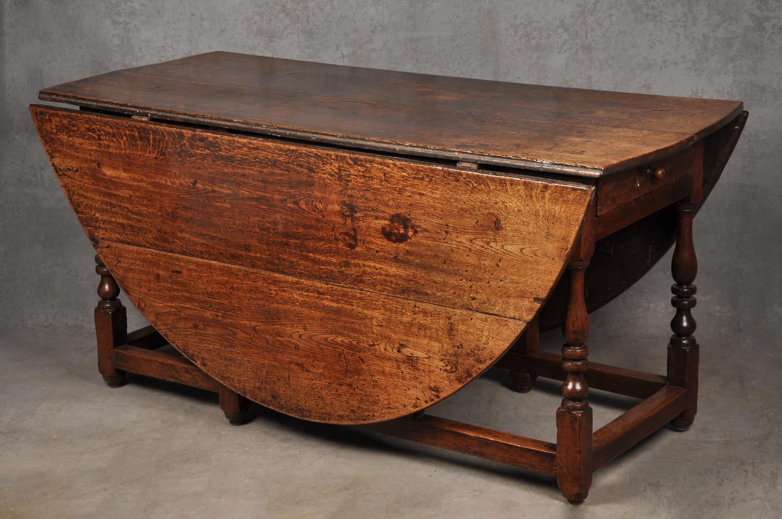 Large 17th Century Oak Gateleg Table (1 of 9)