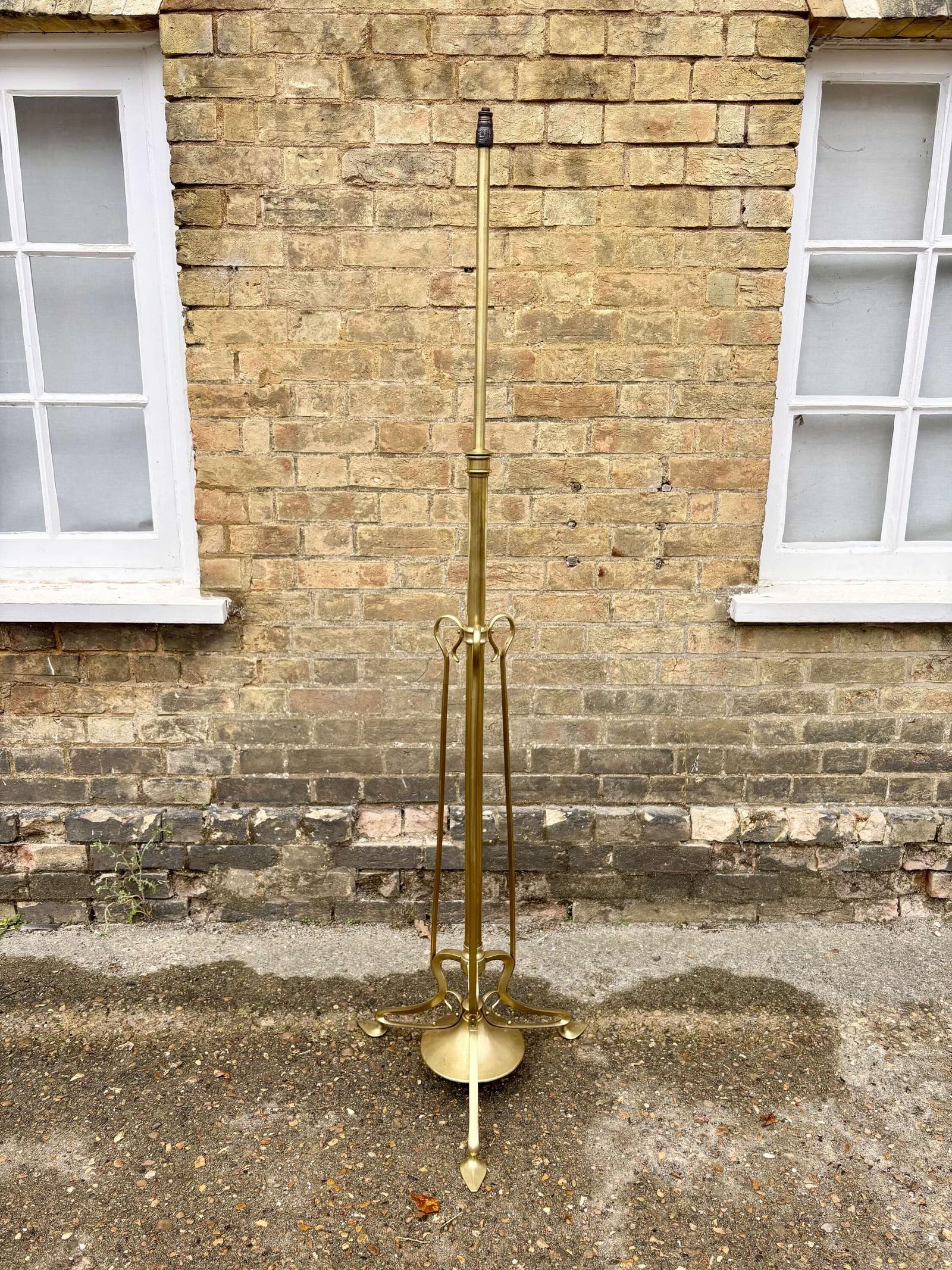 Art Nouveau Telescopic Brass Standard Lamp c.1900 (1 of 7)