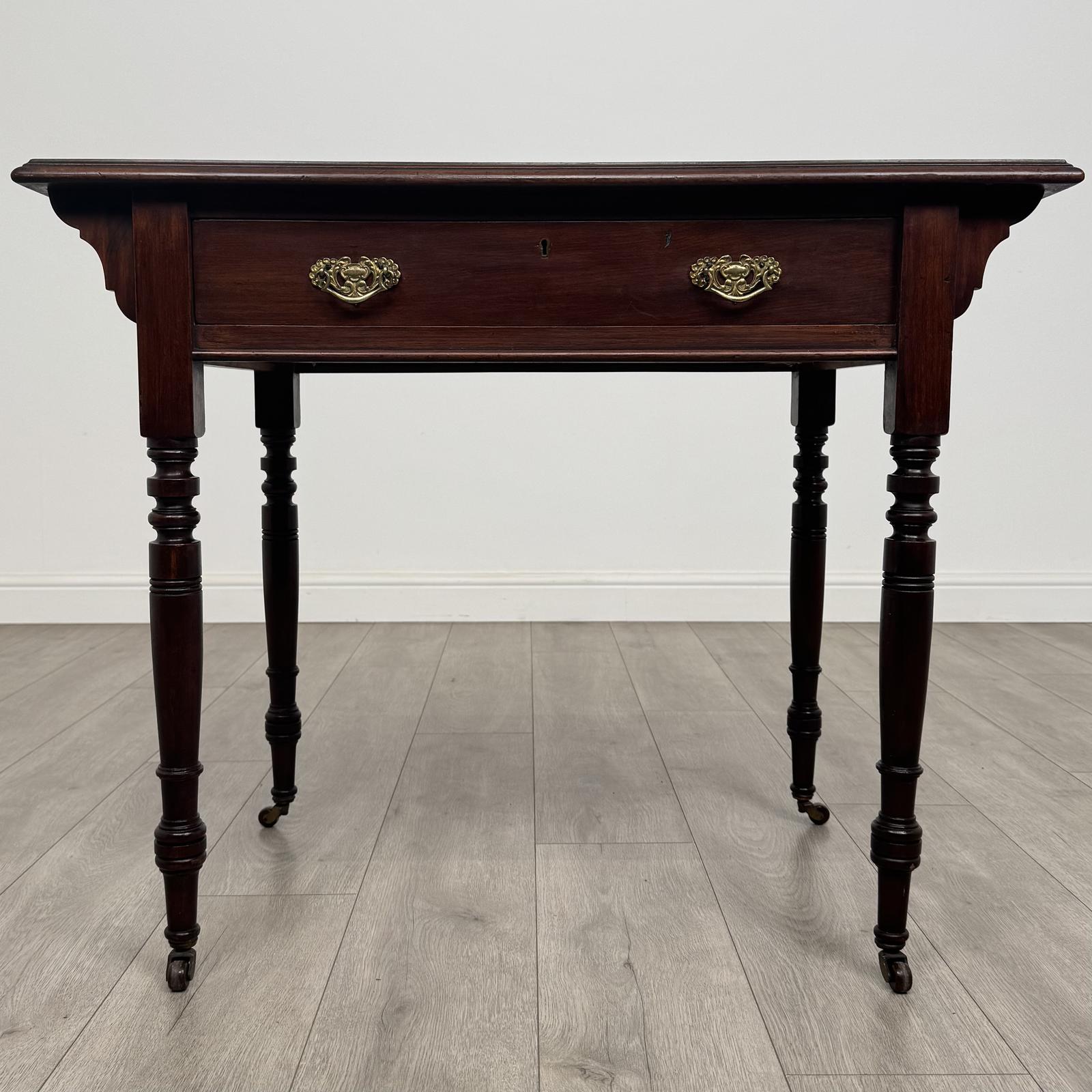 Antique 20th Century Good Quality Writing Table in Mahogany (1 of 11)