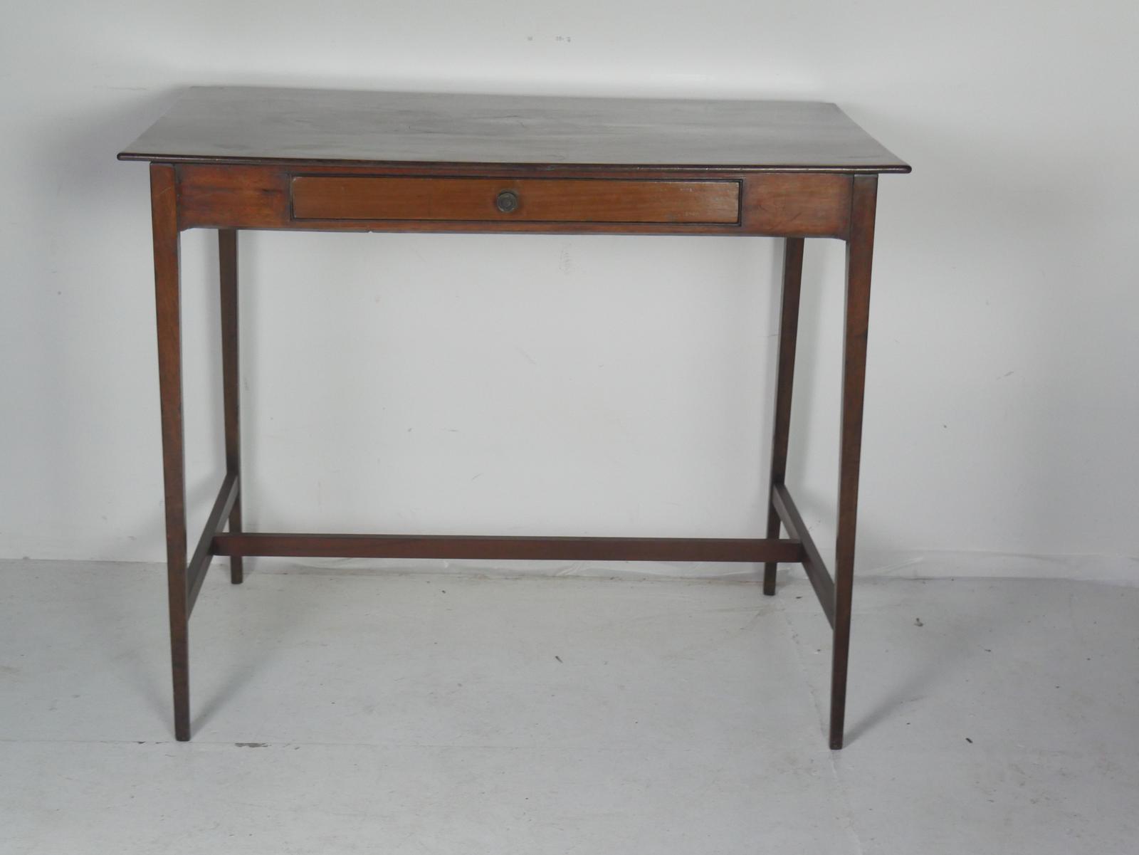 Georgian Side / Writing Table (1 of 9) Georgian Side / Writing Table (1 of 9)