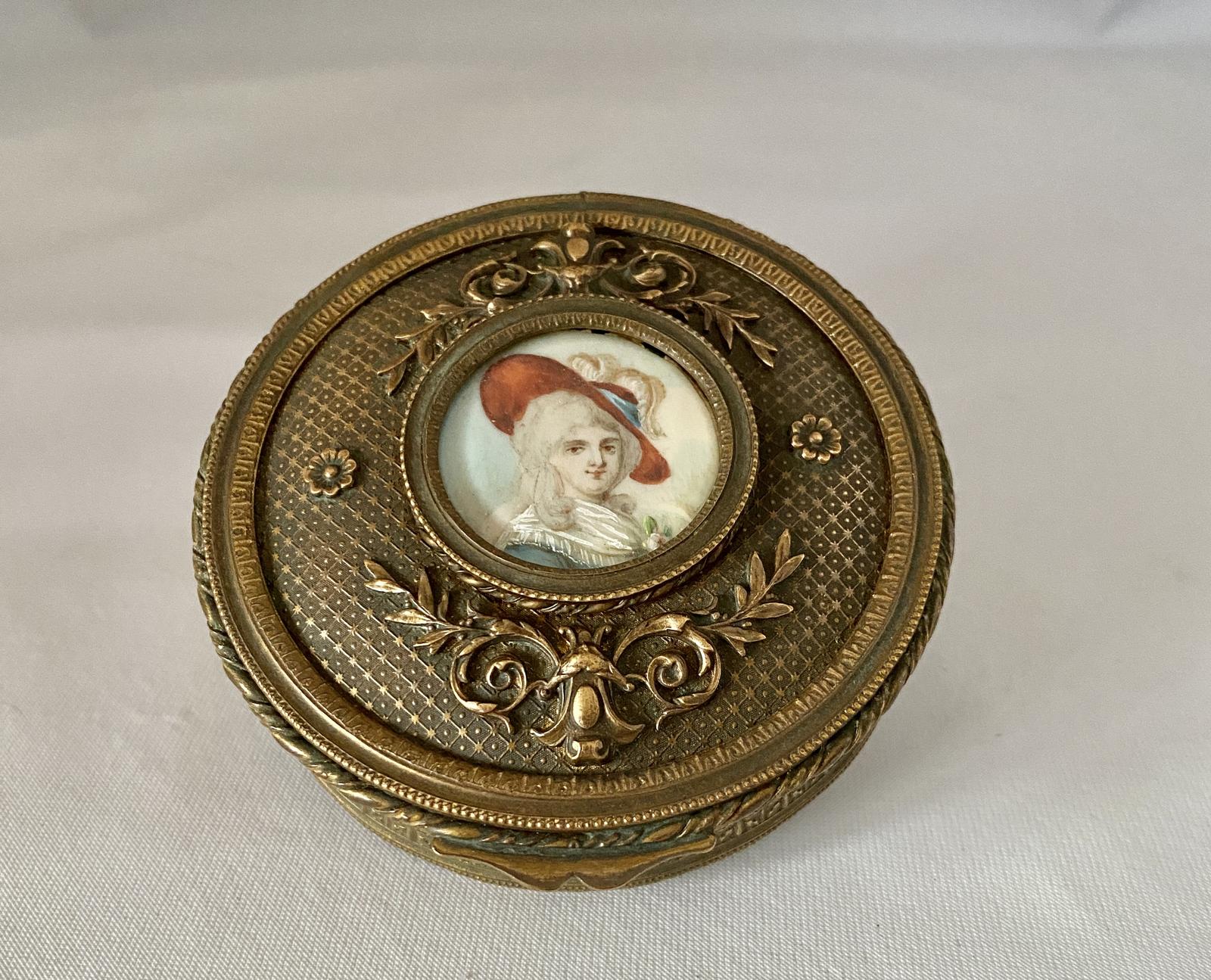 Ornate French Trinket Box c.1900 (1 of 10)