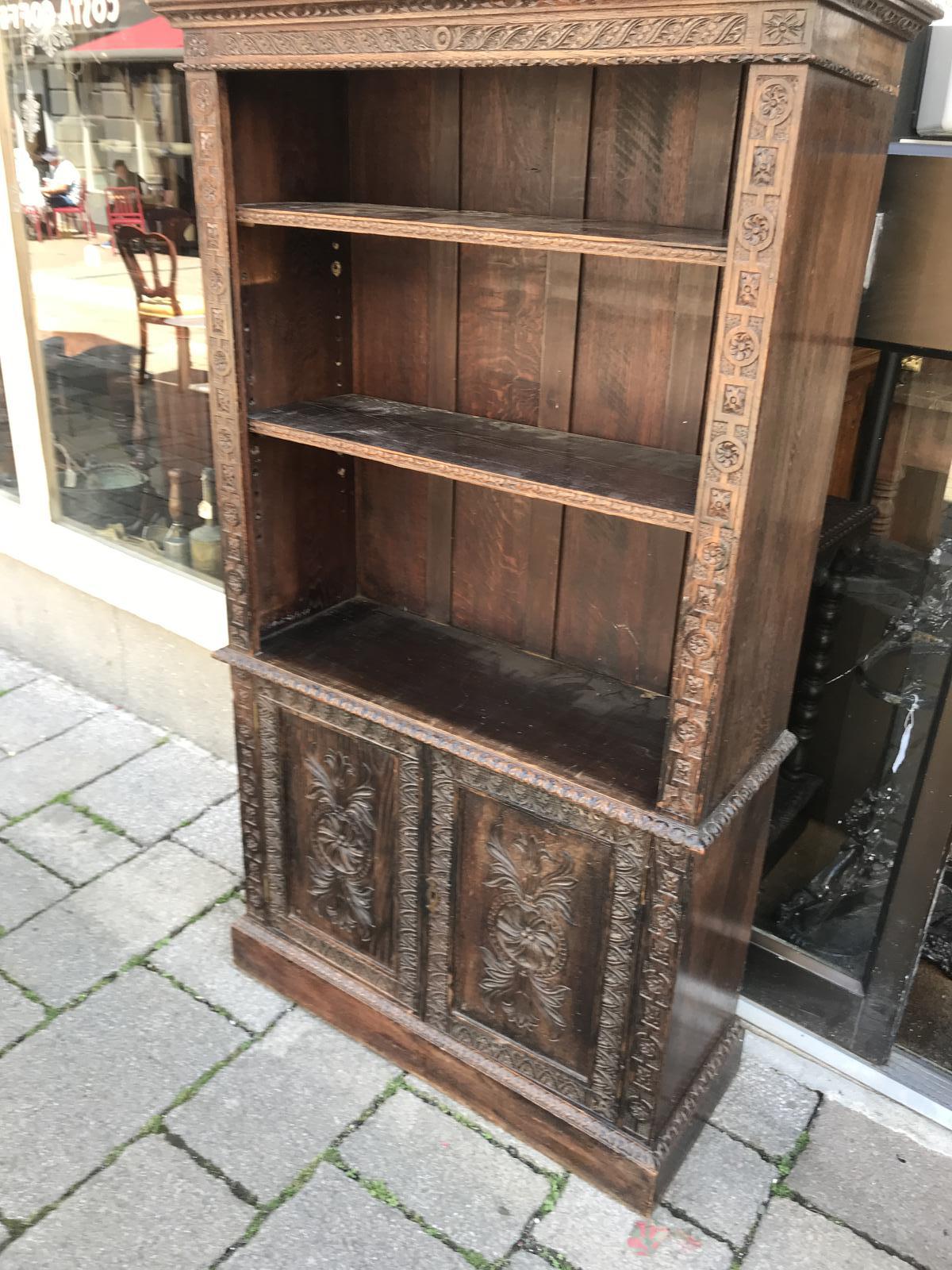 Carved Oak Adjustable Bookcase (1 of 1) Carved Oak Adjustable Bookcase (1 of 1)
