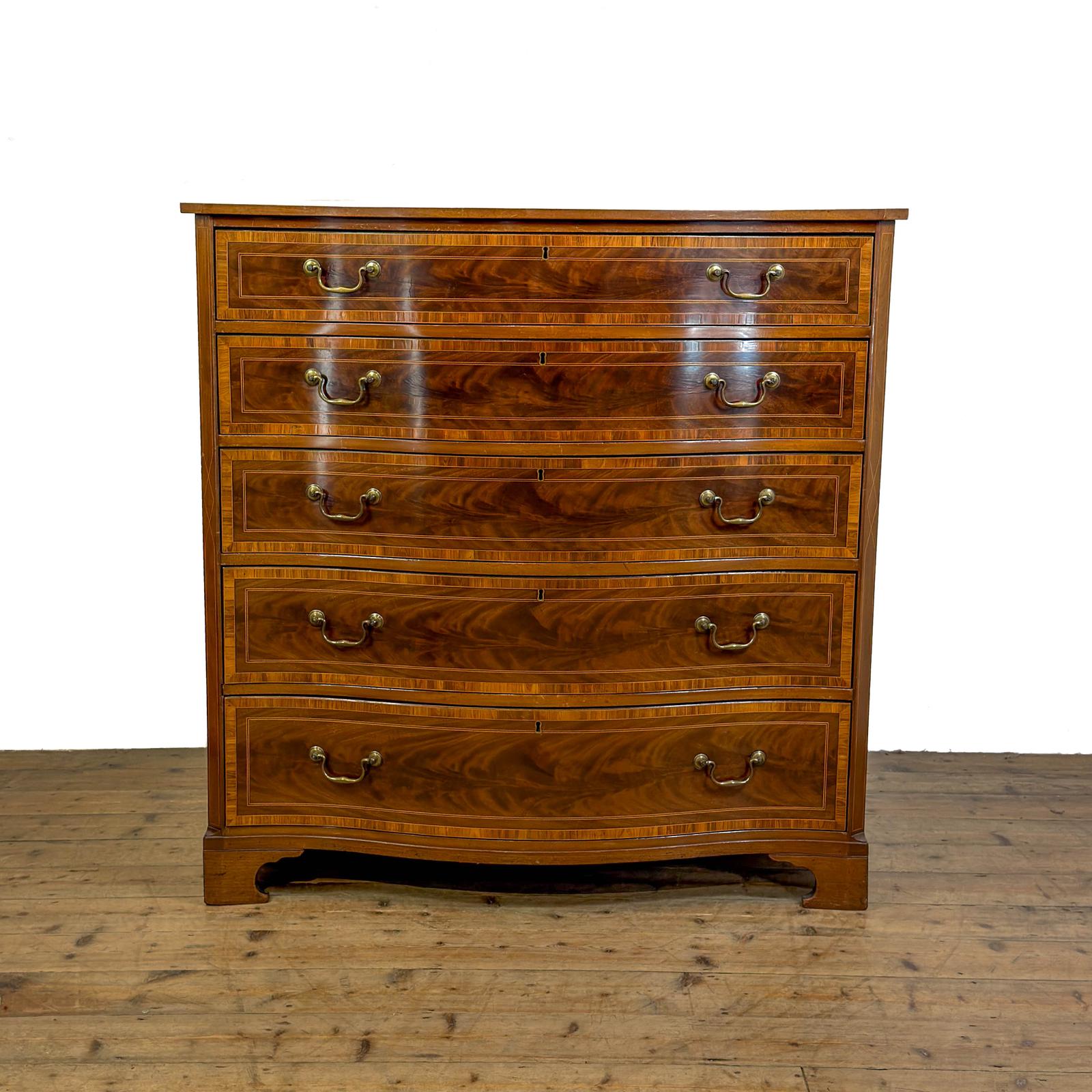 Antique Large Serpentine Mahogany Chest of Drawers (1 of 9) Antique Large Serpentine Mahogany Chest of Drawers (1 of 9)